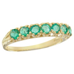 Natürlich  Smaragd Vintage-Ring im Vintage-Stil mit halber Eternity aus massivem 9K Gelbgold