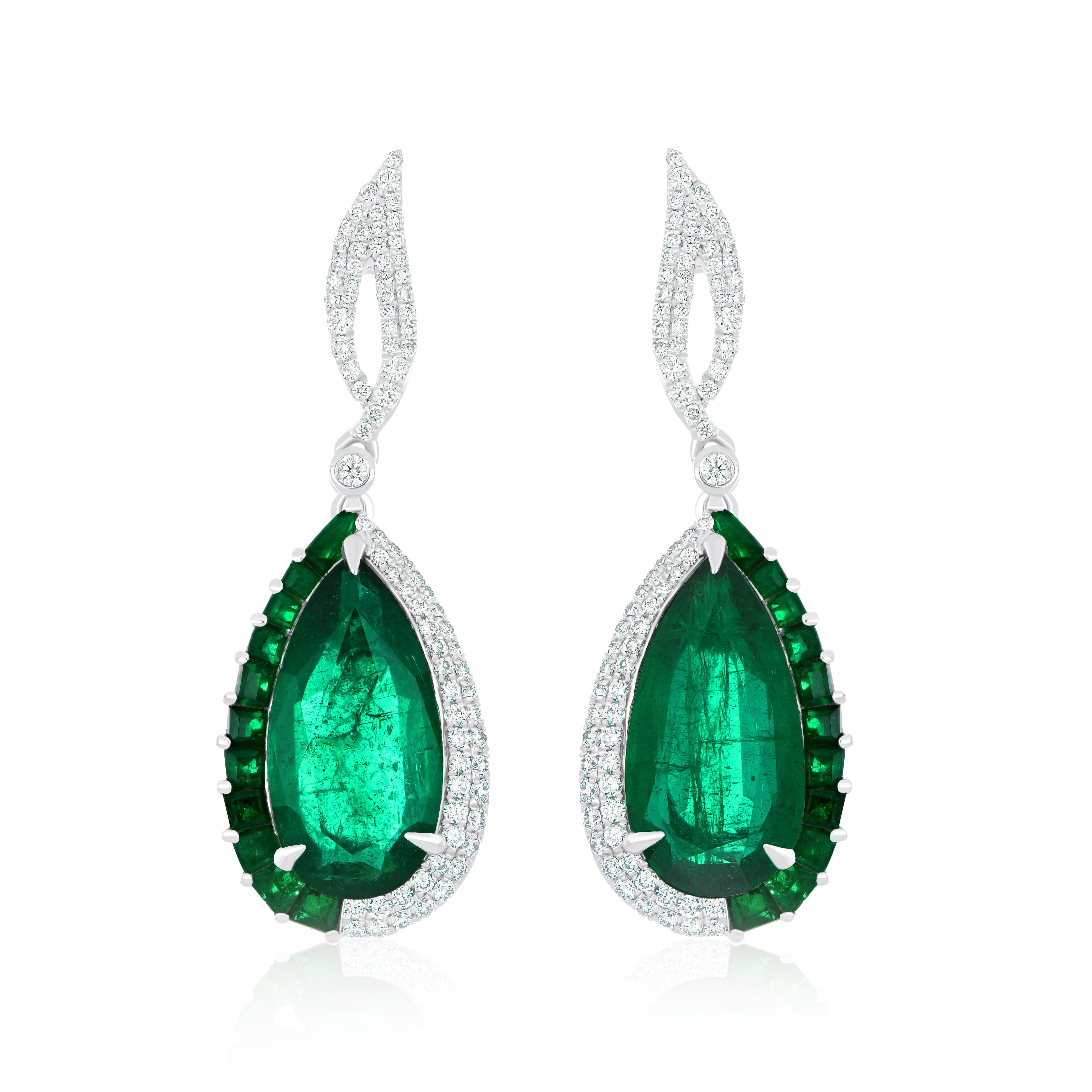 Pear Cut Natural Emeralds and Diamond Studded Drop Earrings in 18kt White Gold For Sale