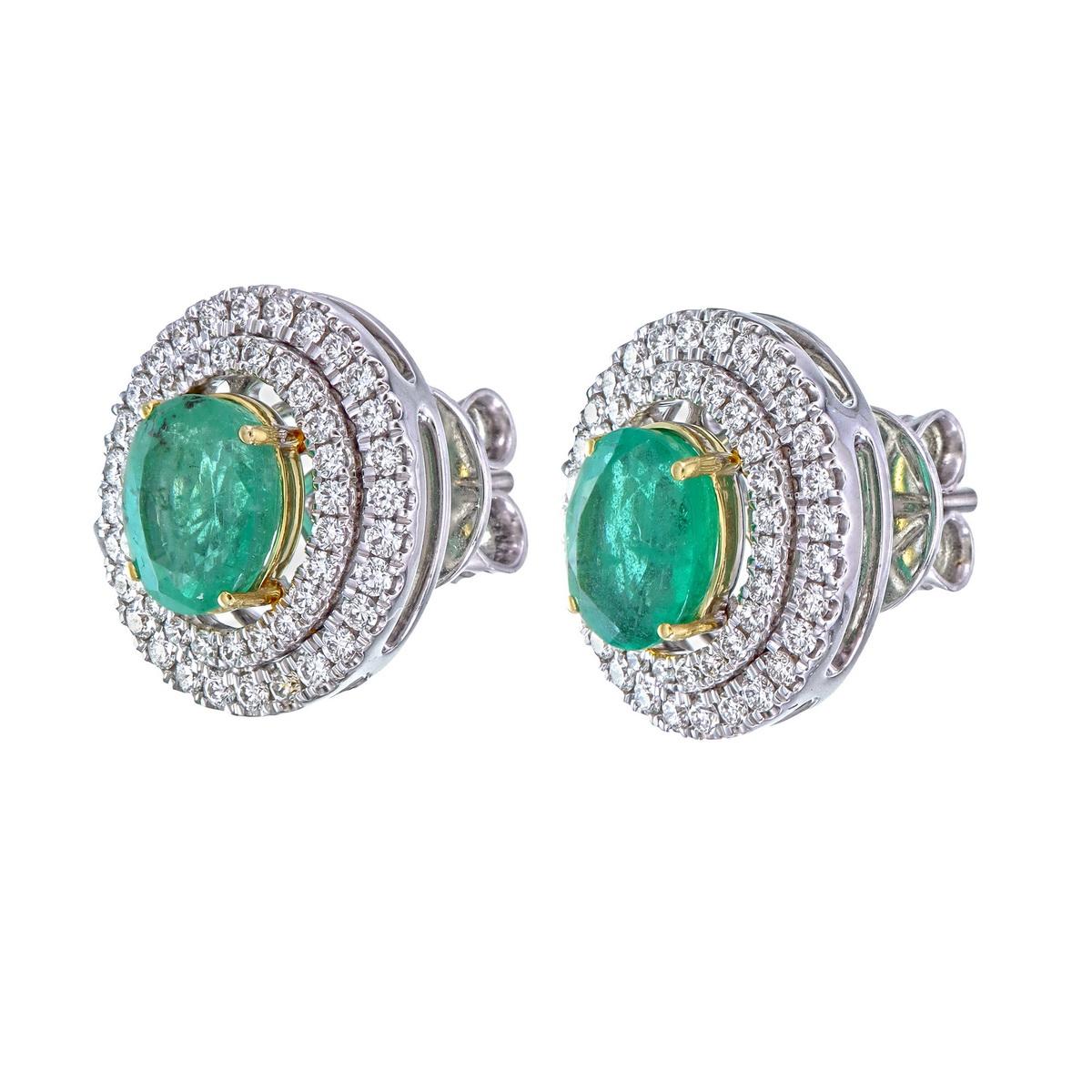 Earrings made in 18kt White gold
Natural emeralds 8x6 mm weighing 2.10 cts
Round diamonds 0.66 cts
Push back mechanism

