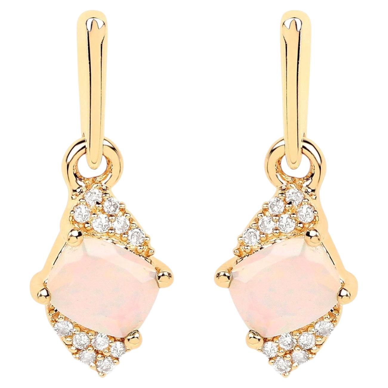 Natürliche äthiopische Opal-Ohrringe mit Diamanten 0,54 Karat 14K Gelbgold