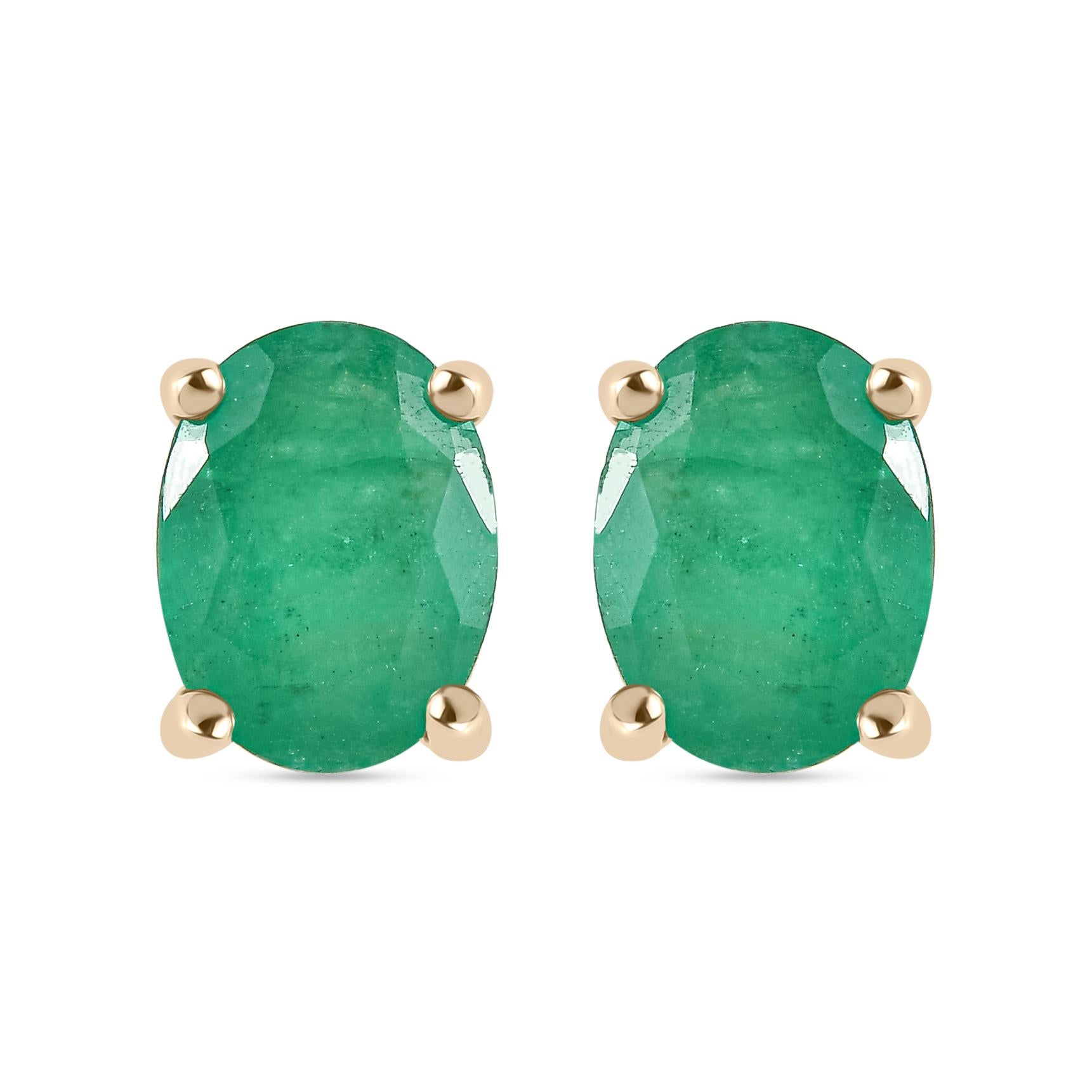 Natural Everyday Pair of Emerald Stud Earrings Gift for Her in 14k Yellow Gold For Sale 3