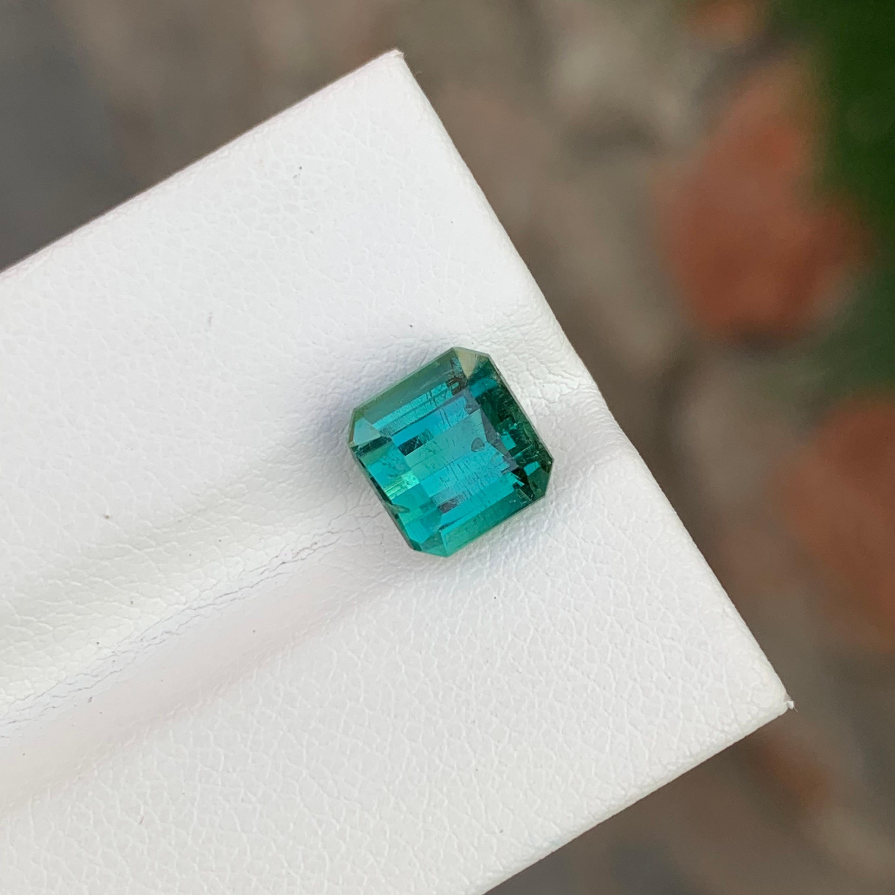 Tourmaline naturelle facettée bleue verte de forme carrée de 2,80 carats Neuf - En vente à Peshawar, PK