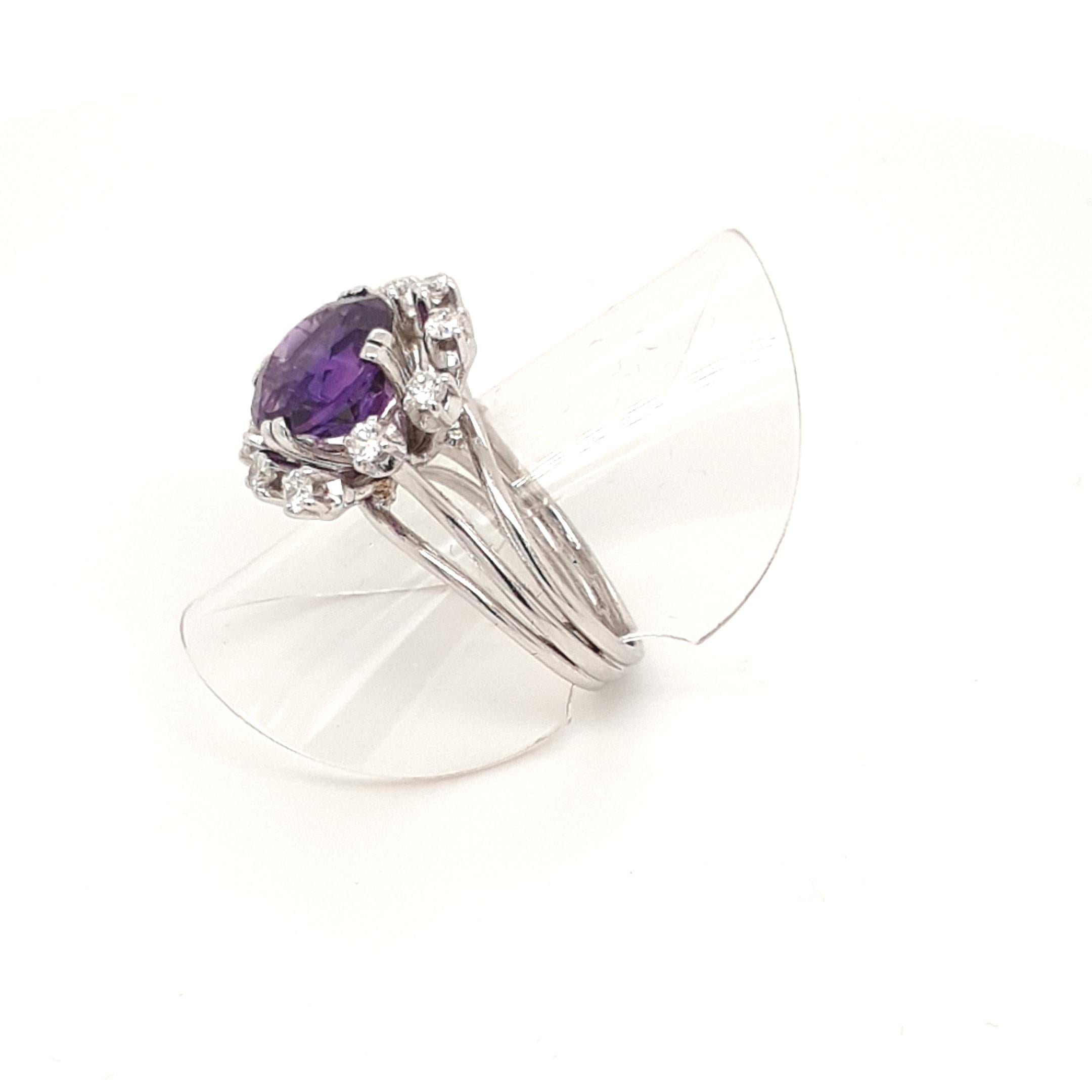 Round Cut Natural Faceted Purple Amethyst Ring with 18 Carat White Gold and Diamonds For Sale