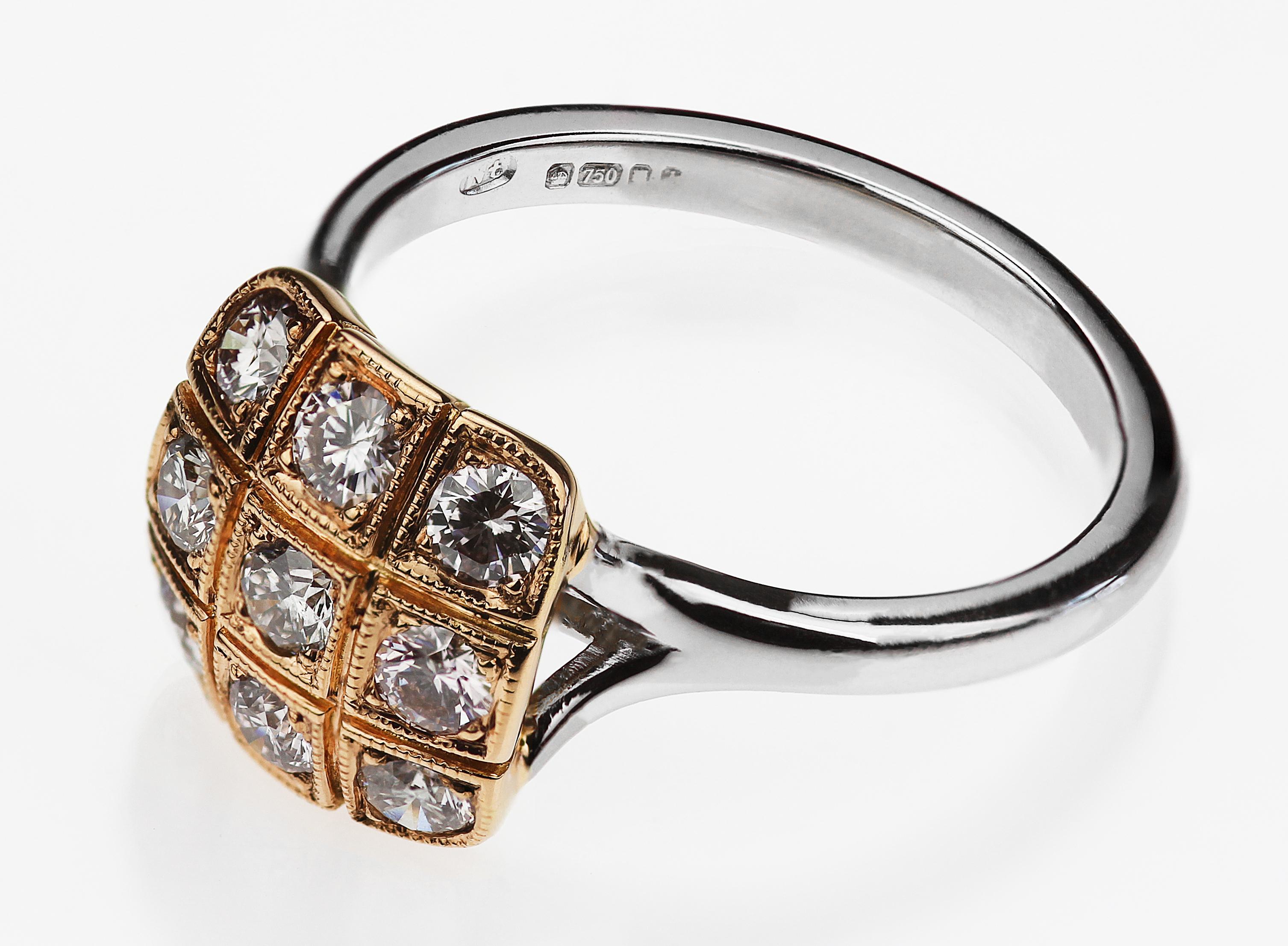 Anello con cluster di diamanti quadrati naturali Fancy Color Pink Diamond in oro bianco e rosa 18 carati In condizioni Nuovo in vendita a London, GB