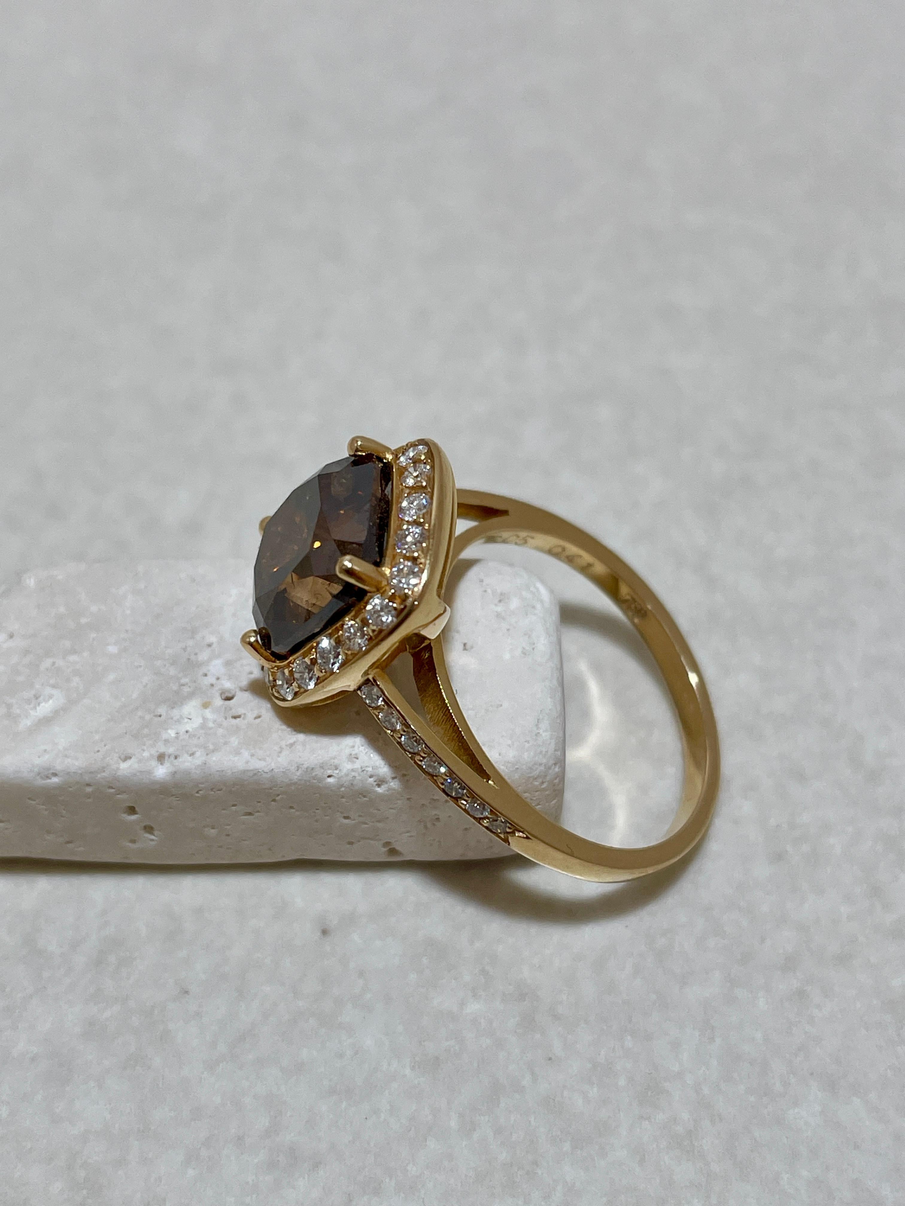 Natural Fancy Deep Brown Diamond Ring 5.05 Carats 18kt Gelbgold IGI Zertifikat  In New Condition For Sale In ROTTACH-EGERN, DE