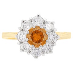 Anello di fidanzamento a grappolo in oro 18 carati con diamante naturale Fancy Deep Orange-Yellow