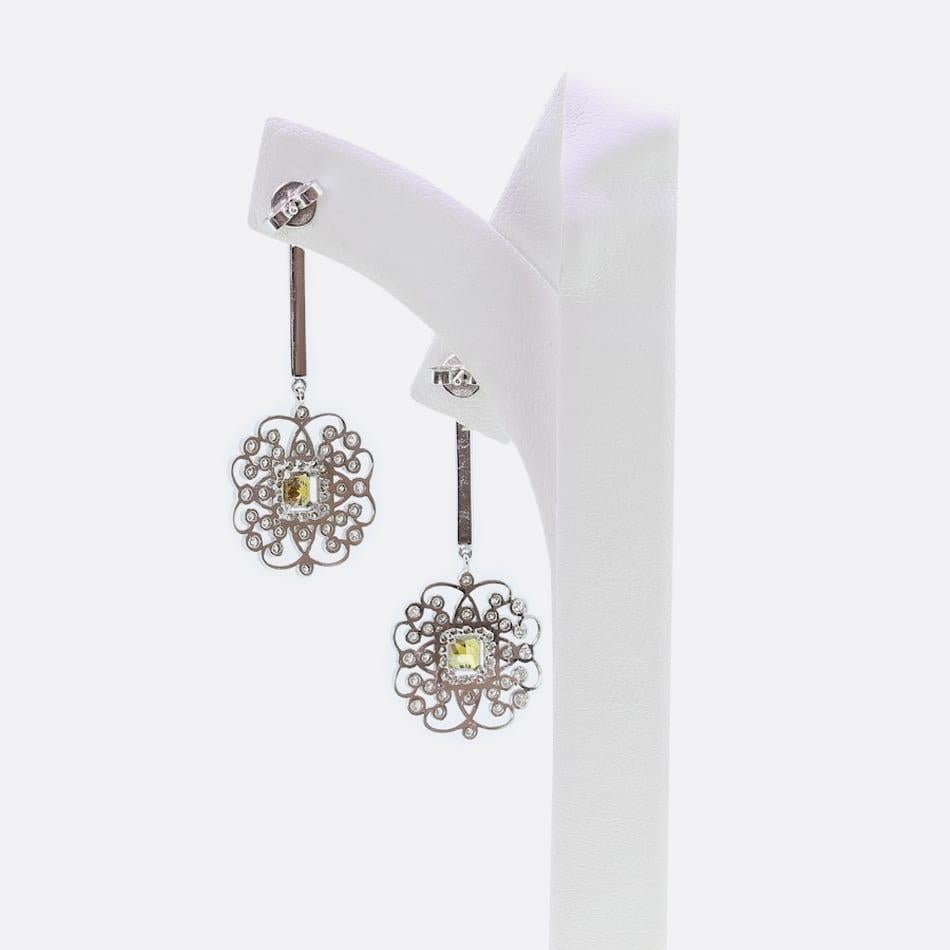 Natural Fancy Diamond Drop Earrings In Good Condition In London, GB