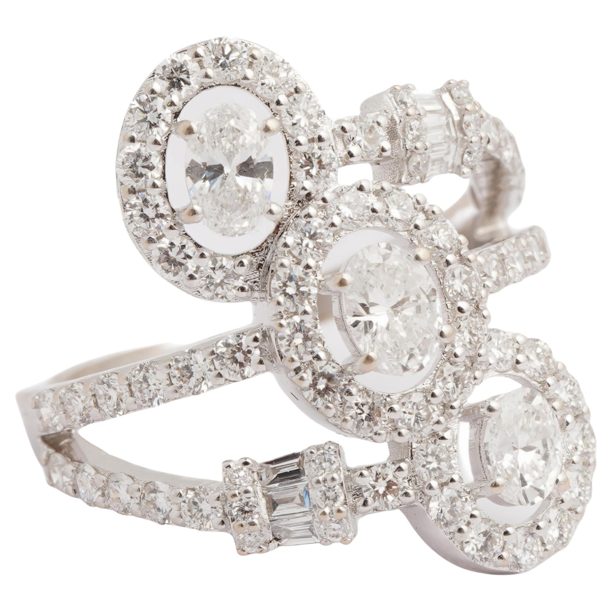 Natural fancy diamond ring in 18k gold