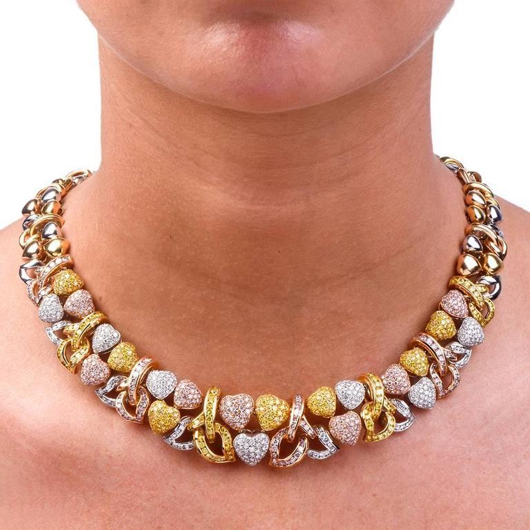 Round Cut Natural Fancy GIA Pink and Yellow Diamond Gold Heart Necklace