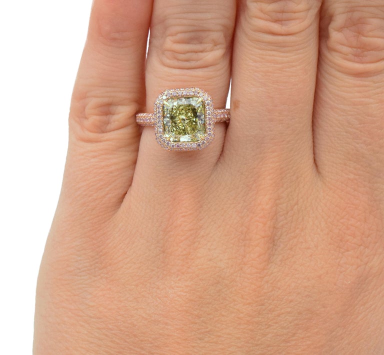 Nally  Natural Fancy Green-Yellow Diamond Ring GIA For Sale 2