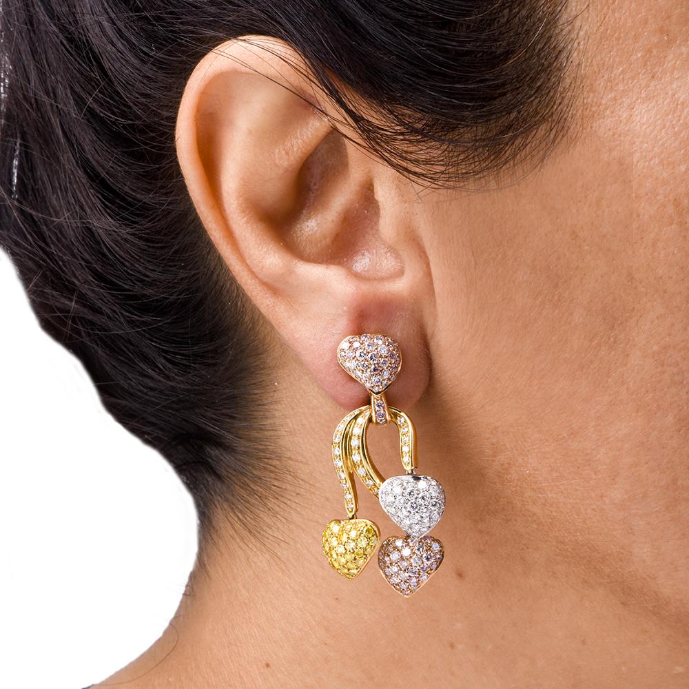 Natürliche natürliche Fancy-Ohrringe aus 18 Karat Gold mit rosa, gelben und weißen Diamanten GIA zertifiziert im Zustand „Hervorragend“ in Miami, FL