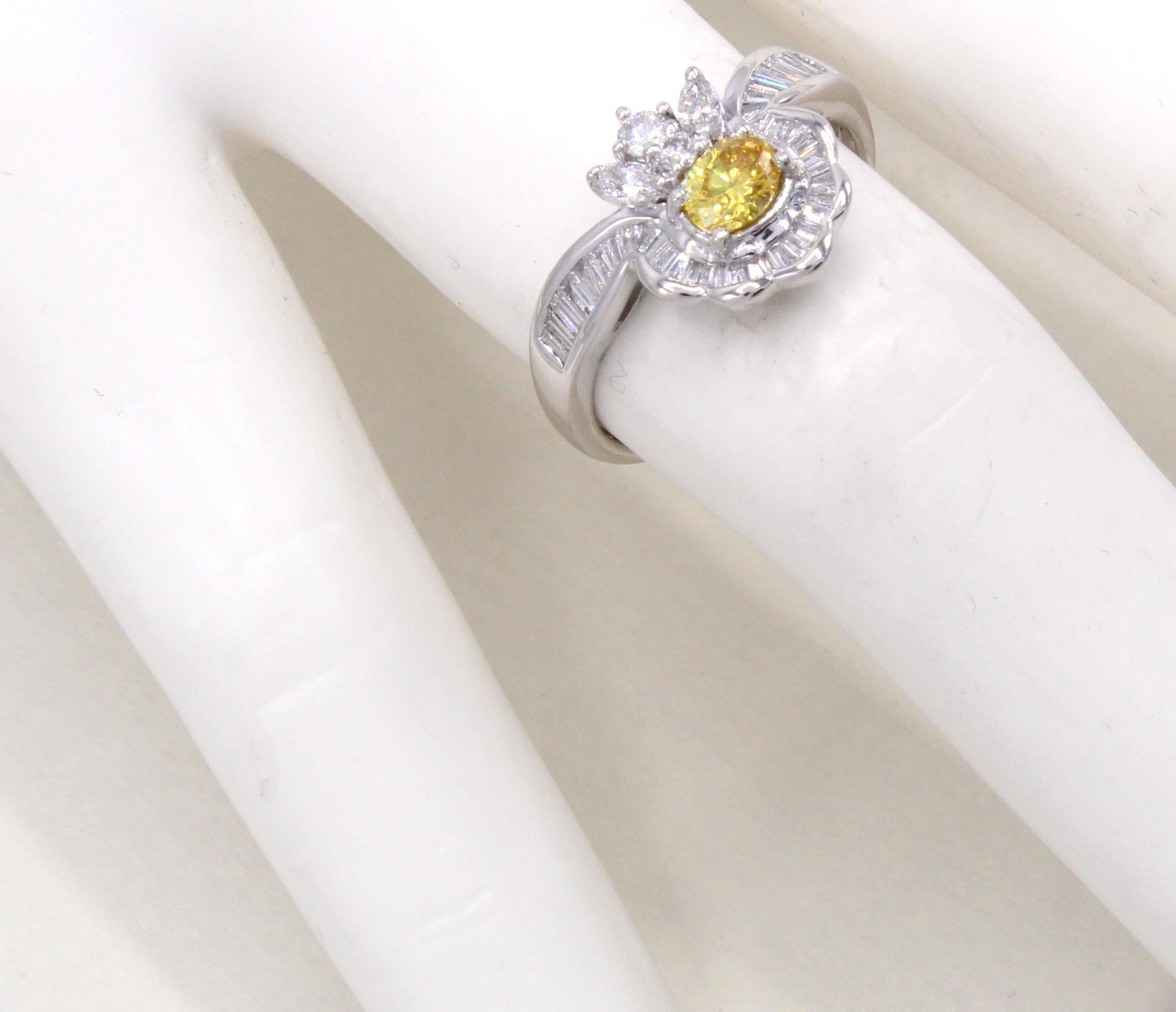 Contemporary Natural Fancy Vivid Orange-Yellow Diamond Platinum Engagement Ring For Sale