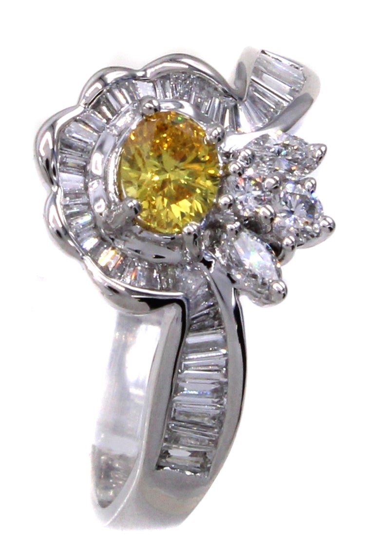 Natural Fancy Vivid Orange-Yellow Diamond Platinum Engagement Ring In New Condition For Sale In New York, NY