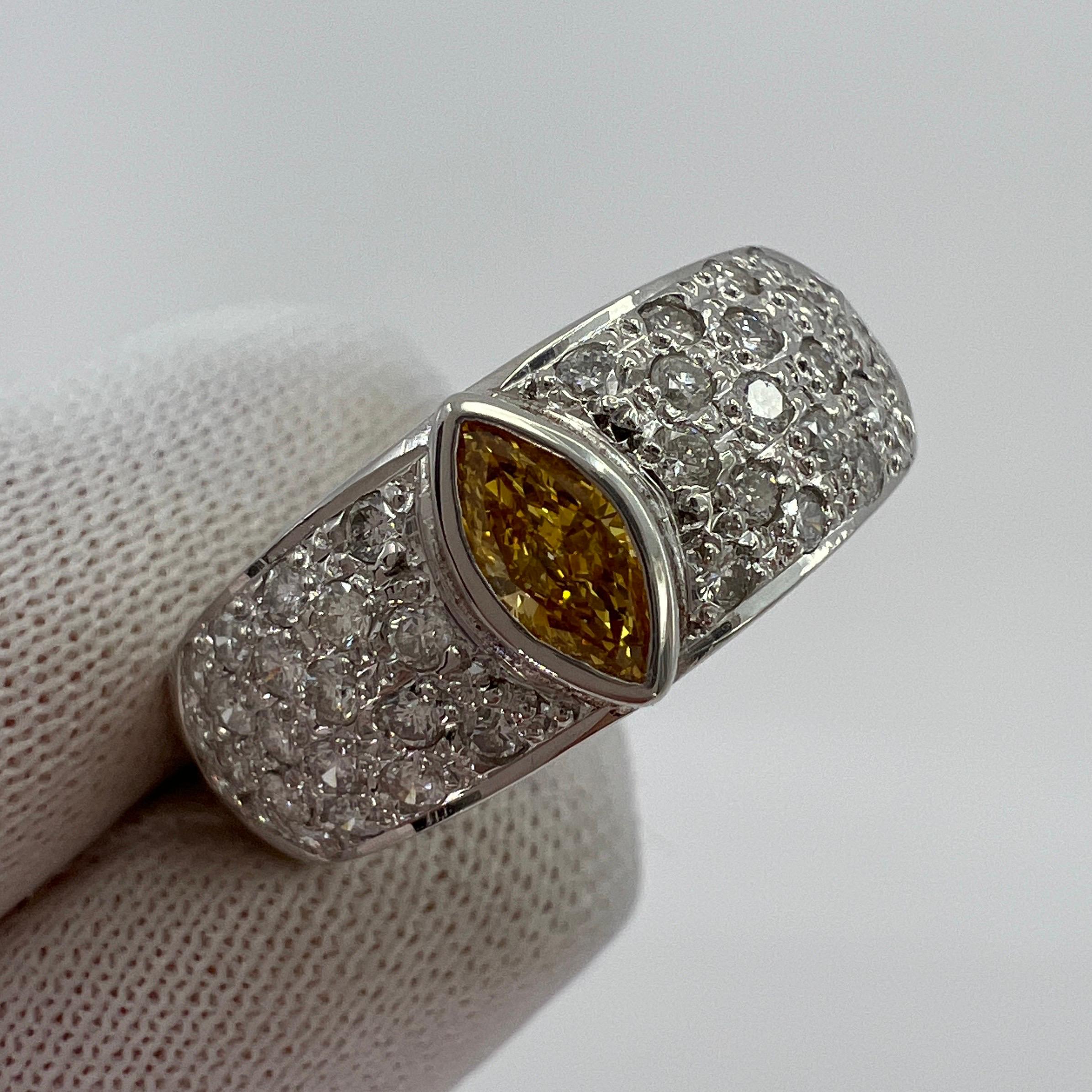 Nature Vivid Diamonds en platine avec pavé, taille en Marquise en vente 7