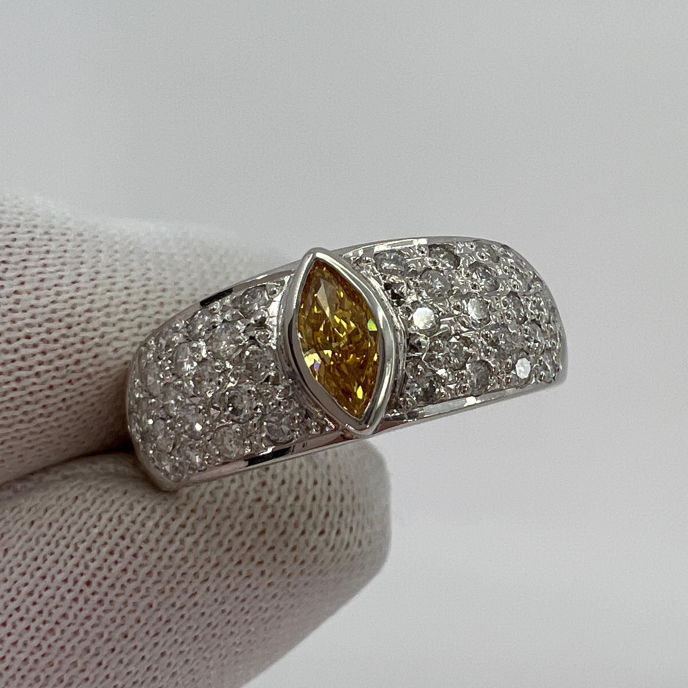 Nature Vivid Diamonds en platine avec pavé, taille en Marquise en vente 9