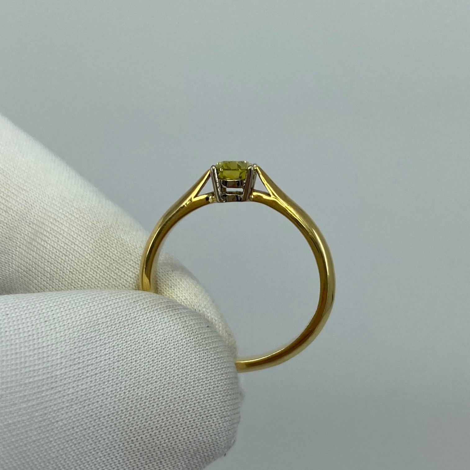 Natural Fancy Vivid Yellow Green Diamond 0.51 Carat Solitaire 18 Karat Gold Ring 3