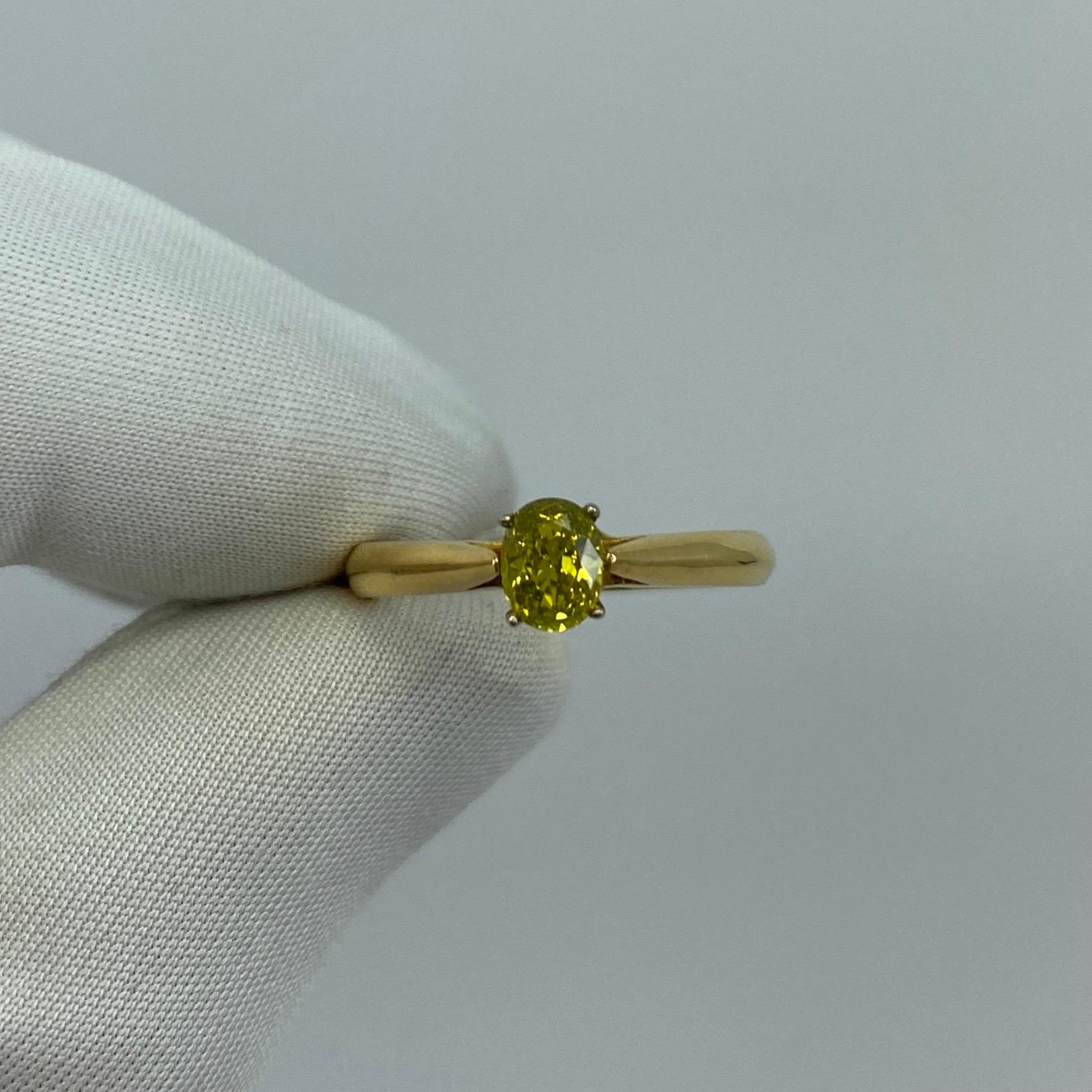 Natural Fancy Vivid Yellow Green Diamond 0.51 Carat Solitaire 18 Karat Gold Ring 2