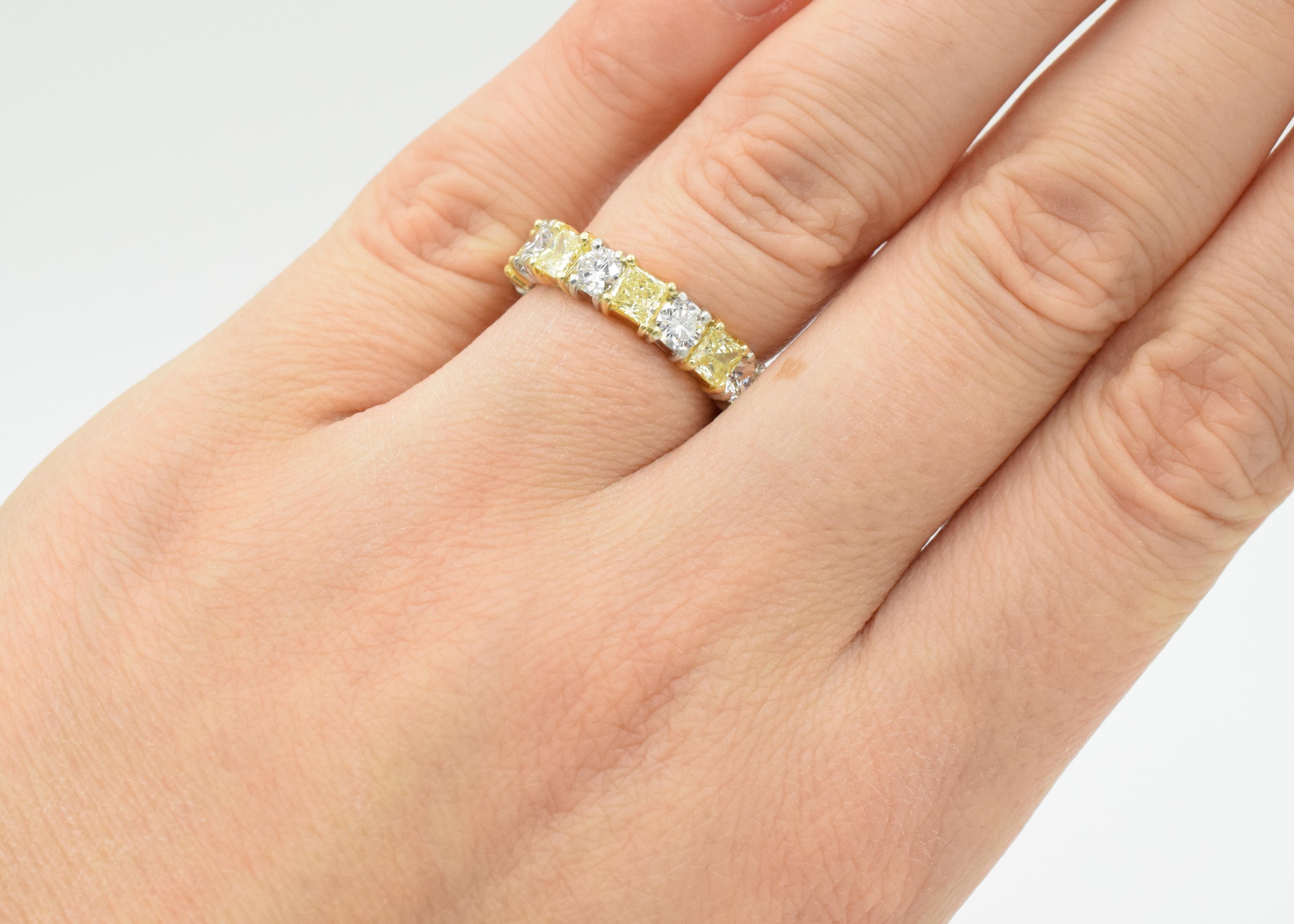 Women's NALLY Natural Fancy Yellow Diamond Band