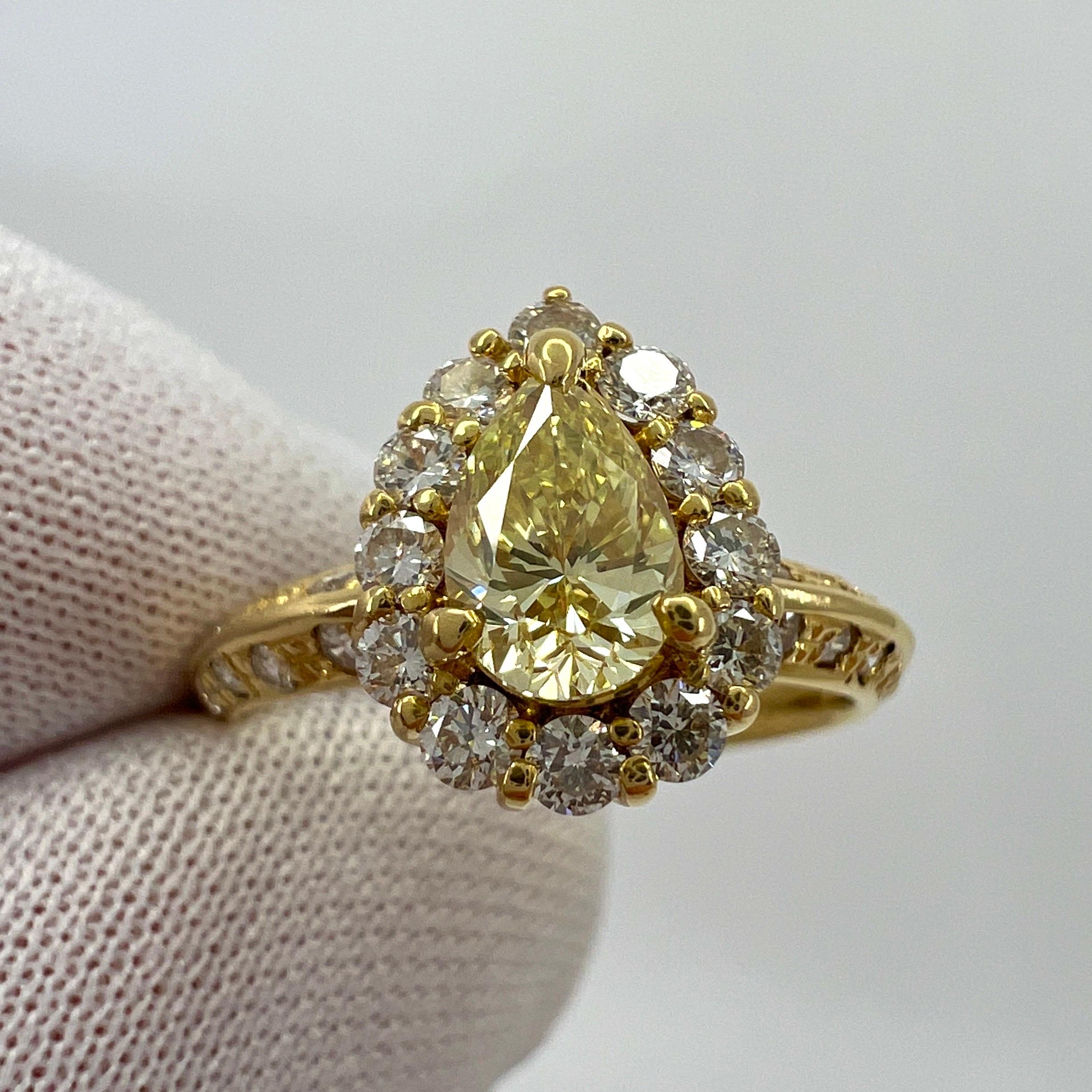 Natural Fancy Yellow Diamond Pear Cut 18k Yellow Gold Cocktail Cluster Ring In Excellent Condition For Sale In Birmingham, GB