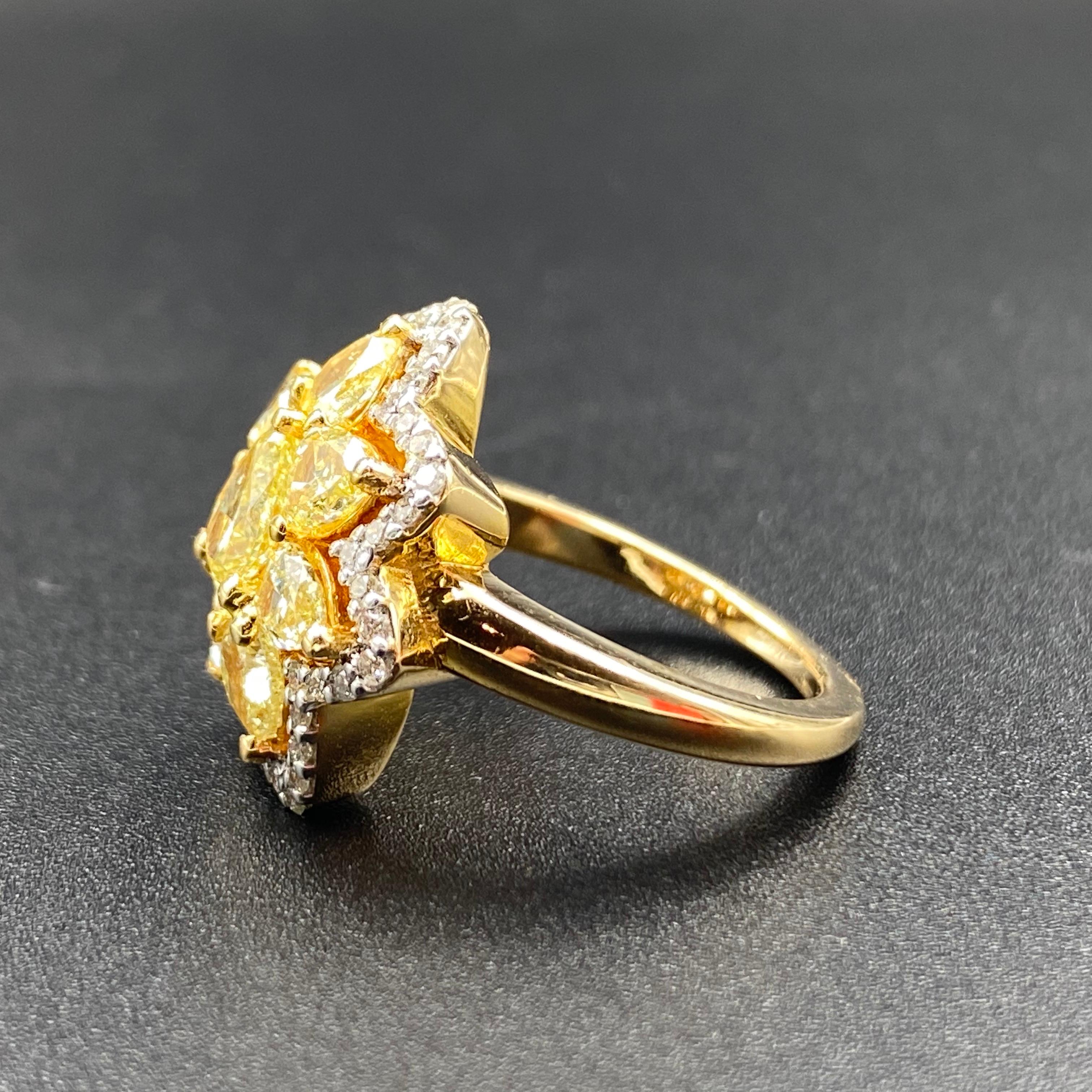 Natural Fancy Yellow Diamond Ring In New Condition In New York, NY