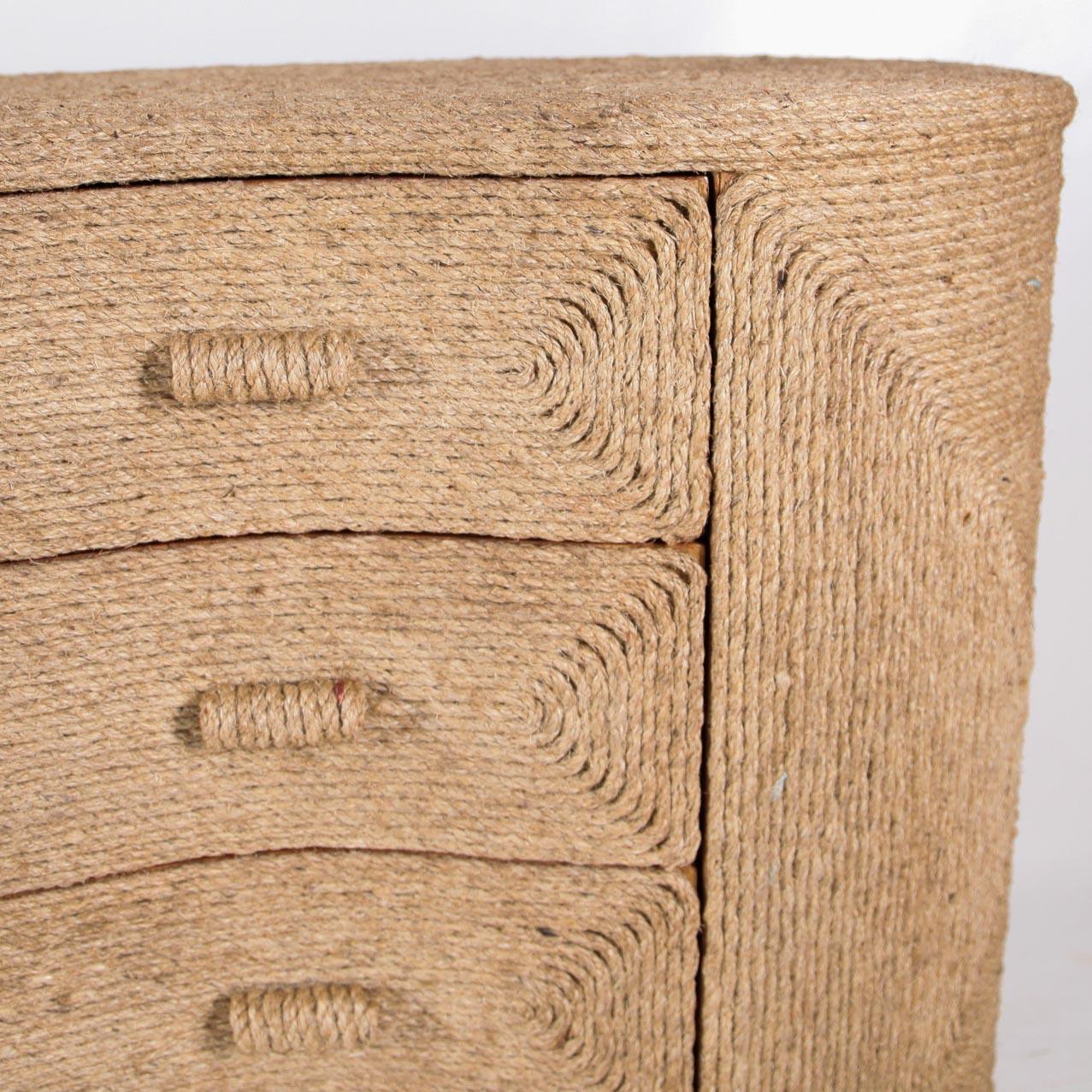Natural fiber rope chest of drawers  In Excellent Condition For Sale In Isle Sur Sorgue, FR