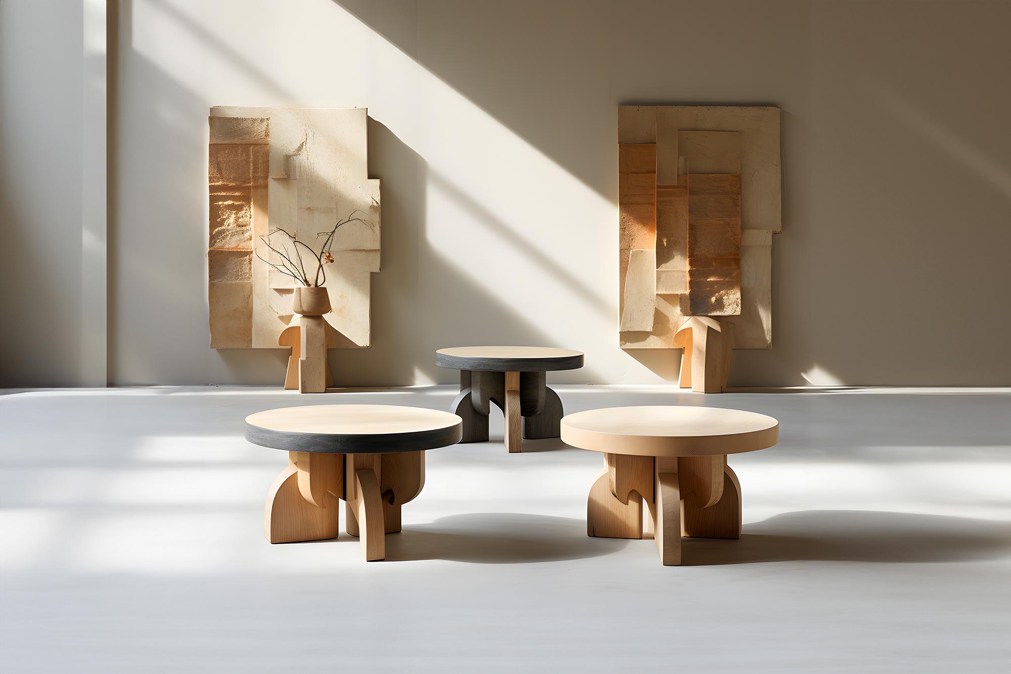 Buffet Fundamenta 62 géométrie de base, chêne massif par NONO


Table basse sculpturale en bois massif avec une finition naturelle à base d'eau ou teintée en noir. En raison de la nature du processus de production, chaque pièce peut varier en termes