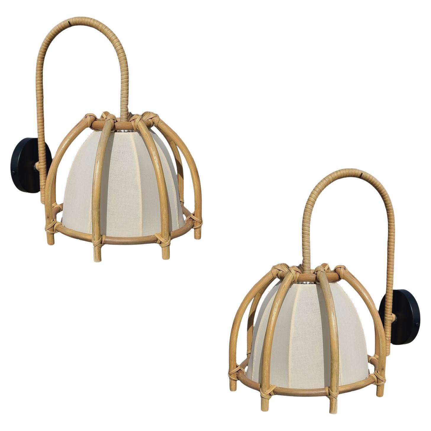 Applique moderna in rattan con paralume a scheletro, finitura naturale, coppia in vendita