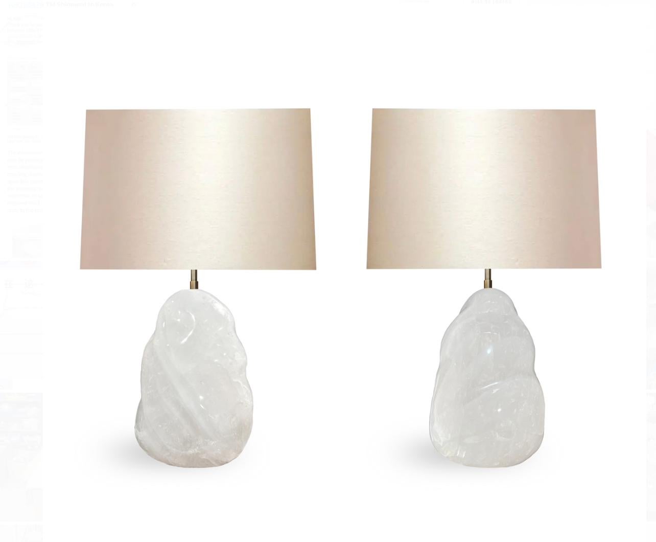 XXIe siècle et contemporain Lampes en cristal de roche de forme naturelle par Phoenix en vente