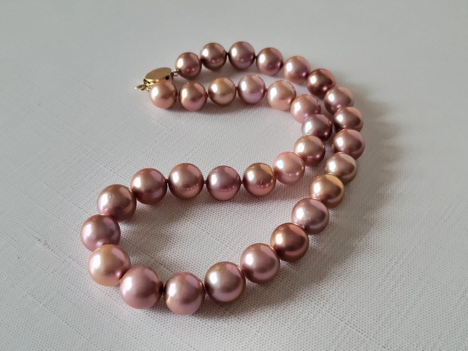 Natural Freshwater Edison Dark Pink Pearl Necklace with 14K Gold Clasp For Sale 9