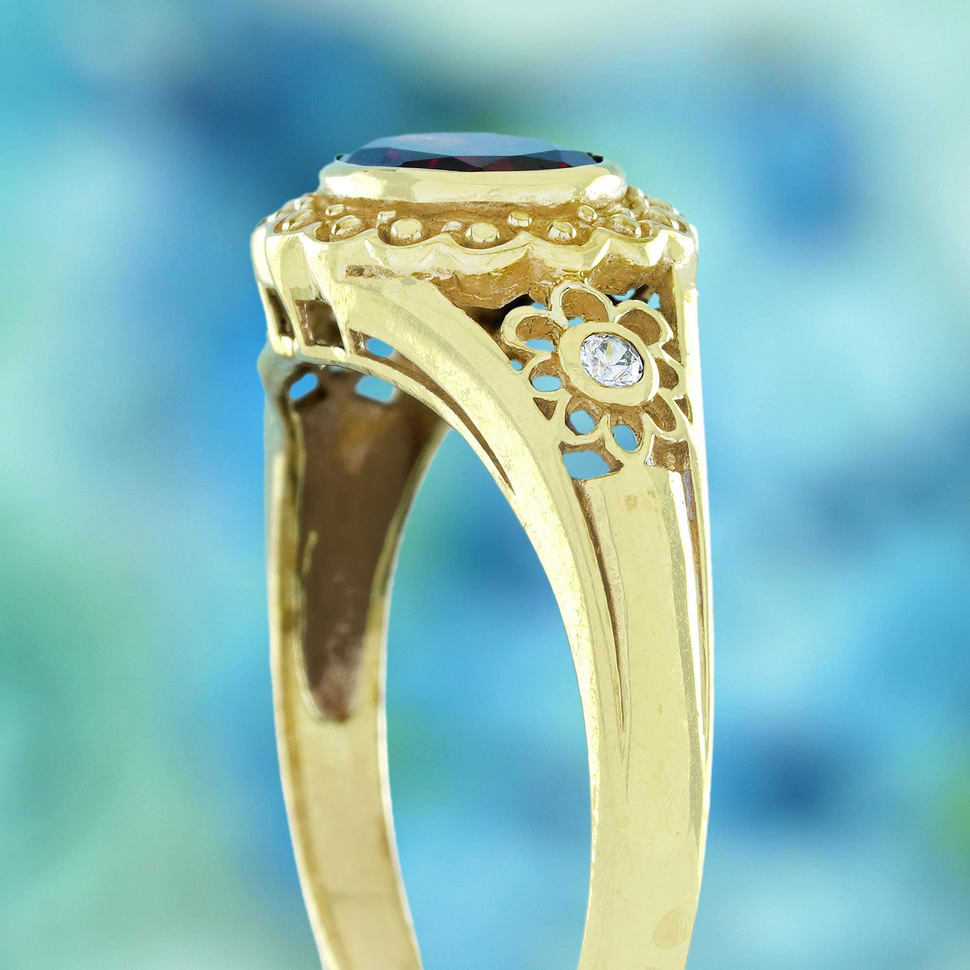 De las mujeres Anillo estilo vintage de oro amarillo de 9 quilates con motivo floral de granate natural y diamantes en venta
