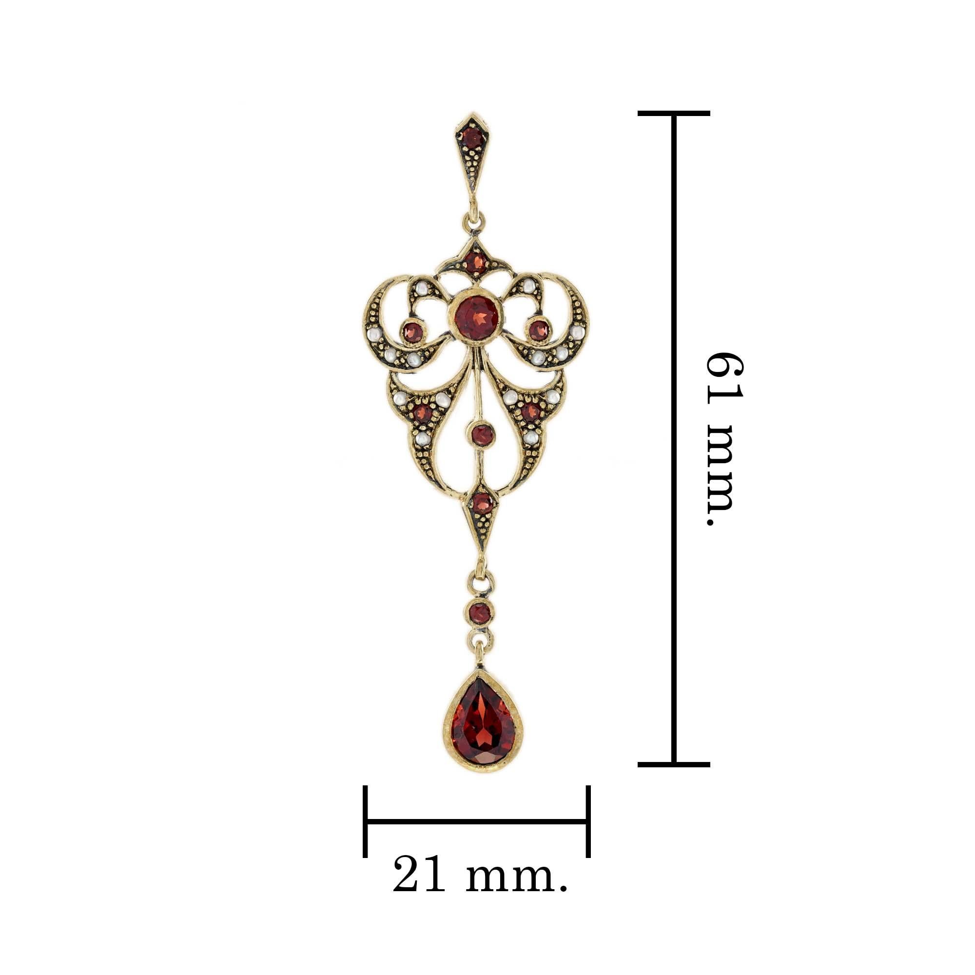 Natural Garnet and Pearl Vintage Victorian Style Pendant in solid 9K Yellow Gold In New Condition In Bangkok, TH