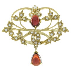 Natürlicher Granat Cabochon Perle und  Blatt- und Blumenbrosche aus 9 Karat Gold mit Diamanten