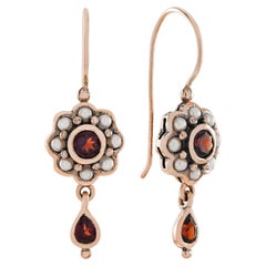 Pendientes florales de perla granate natural estilo vintage en oro rosa macizo de 9 quilates