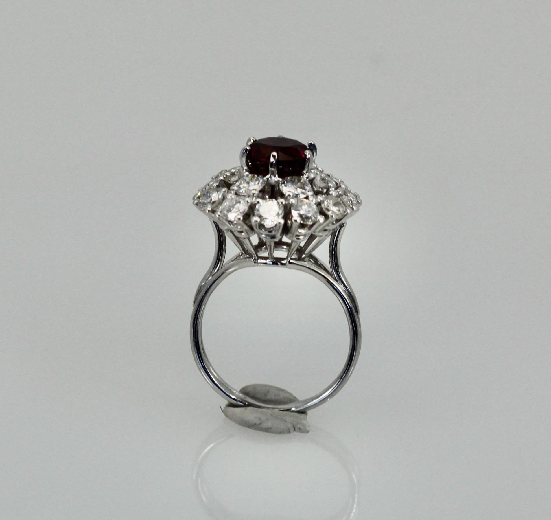 Round Cut Natural Garnet Rhodolite Diamond Surround 18 Karat For Sale