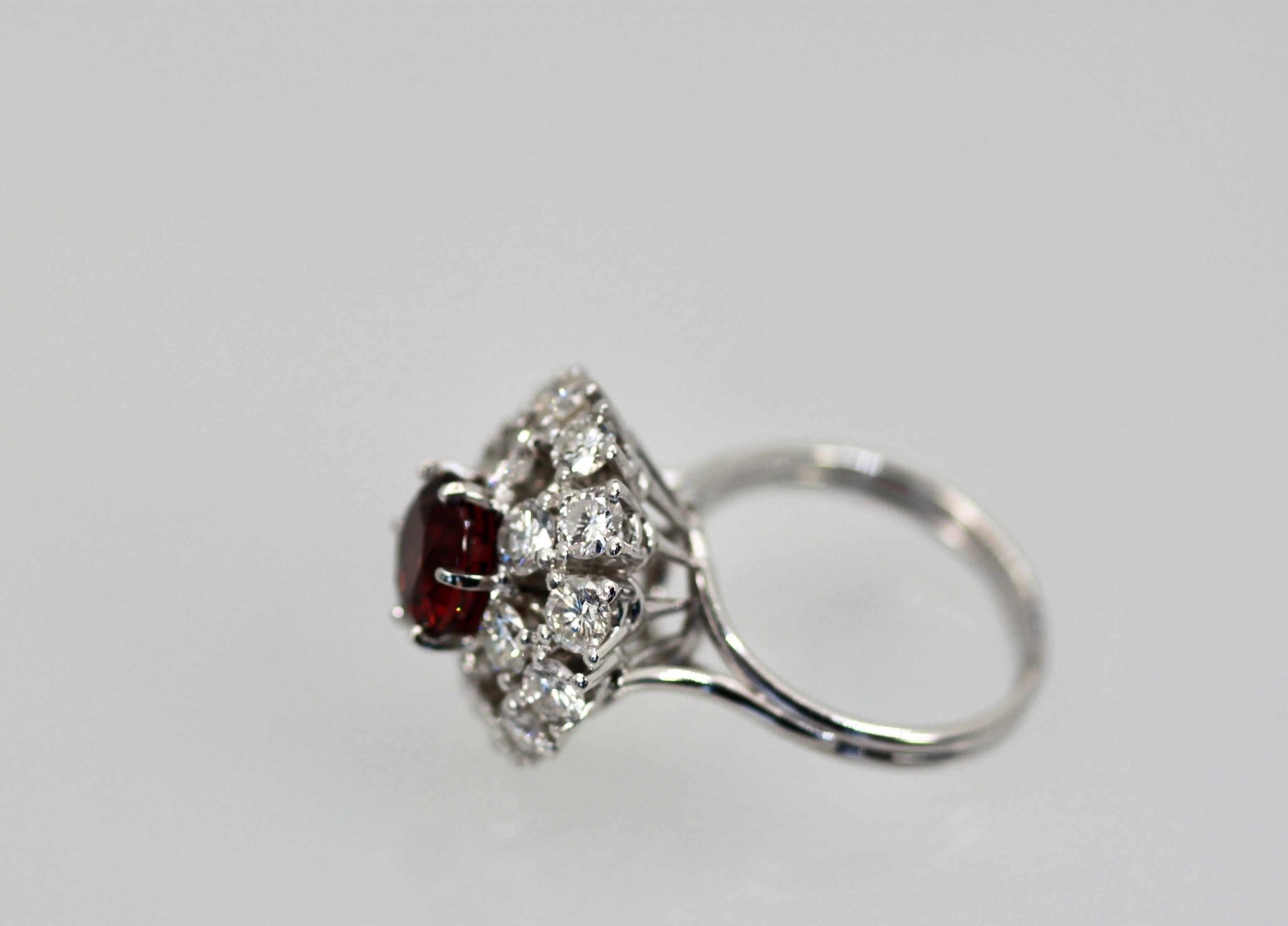 Women's or Men's Natural Garnet Rhodolite Diamond Surround 18 Karat For Sale
