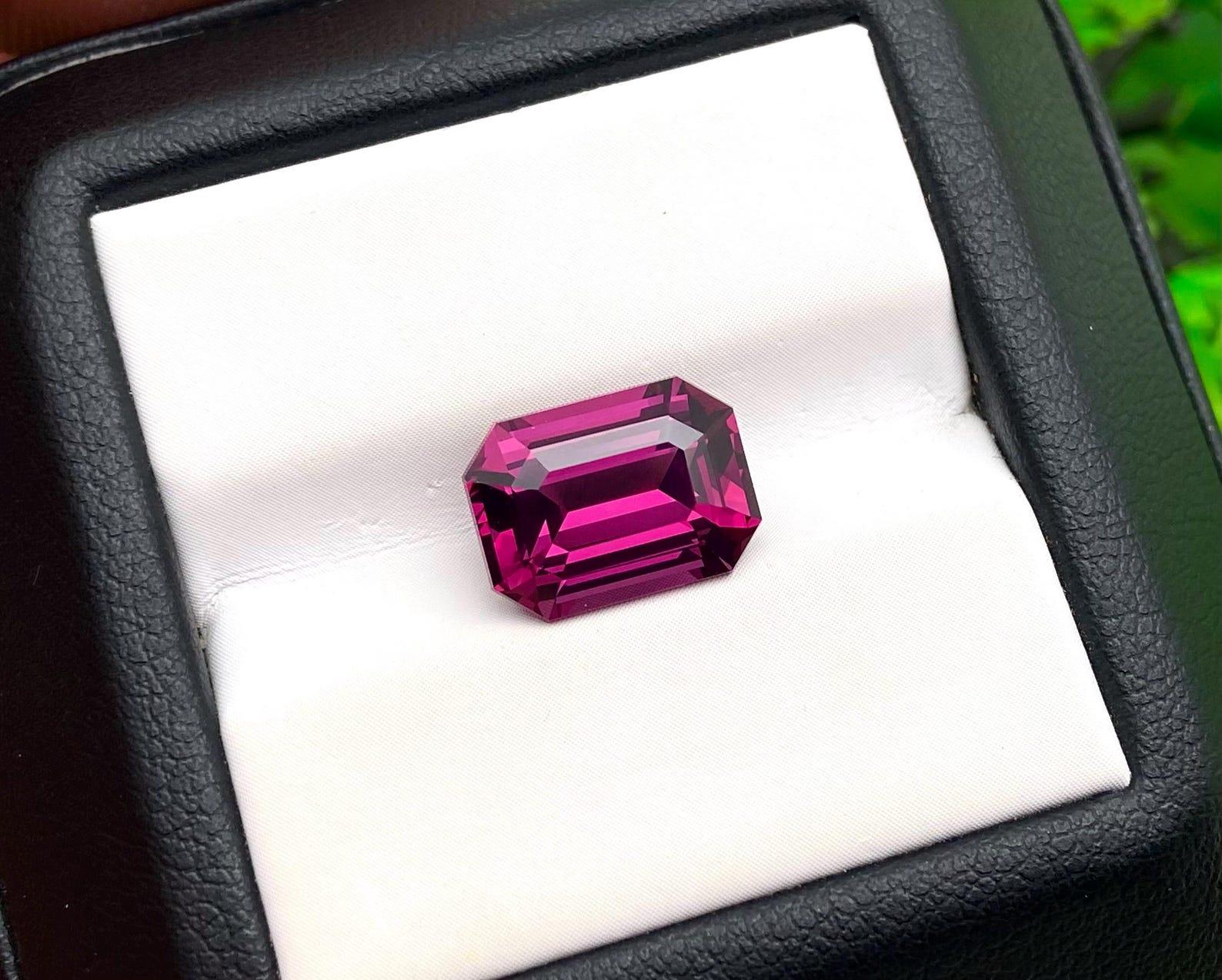Natürlicher Granat Rhodolith hohe Qualität! loser Edelstein 5,21 Karat, Octagon-Schliff. im Angebot 8