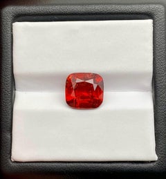 Gemma sfusa di granato naturale Spessartite 4,62 Ct. Taglio a cuscino, Certificato GFCO