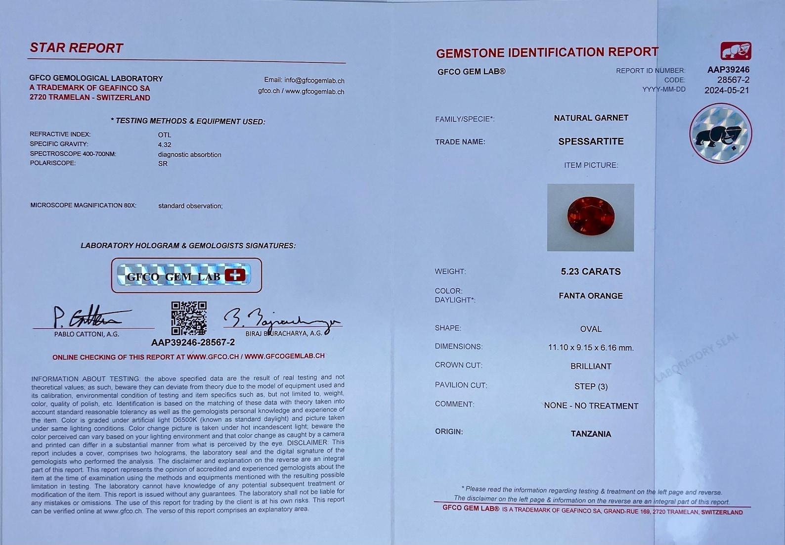Oval Cut Natural Garnet Spessartite Loose Gemstone 5.23 Ct., Oval cut, Certificate GFCO For Sale