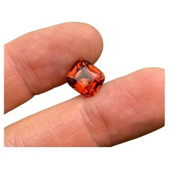 Natural Garnet Spessartite Loose gemstone 6.73 Ct. Fanta color. Certificate GFCO