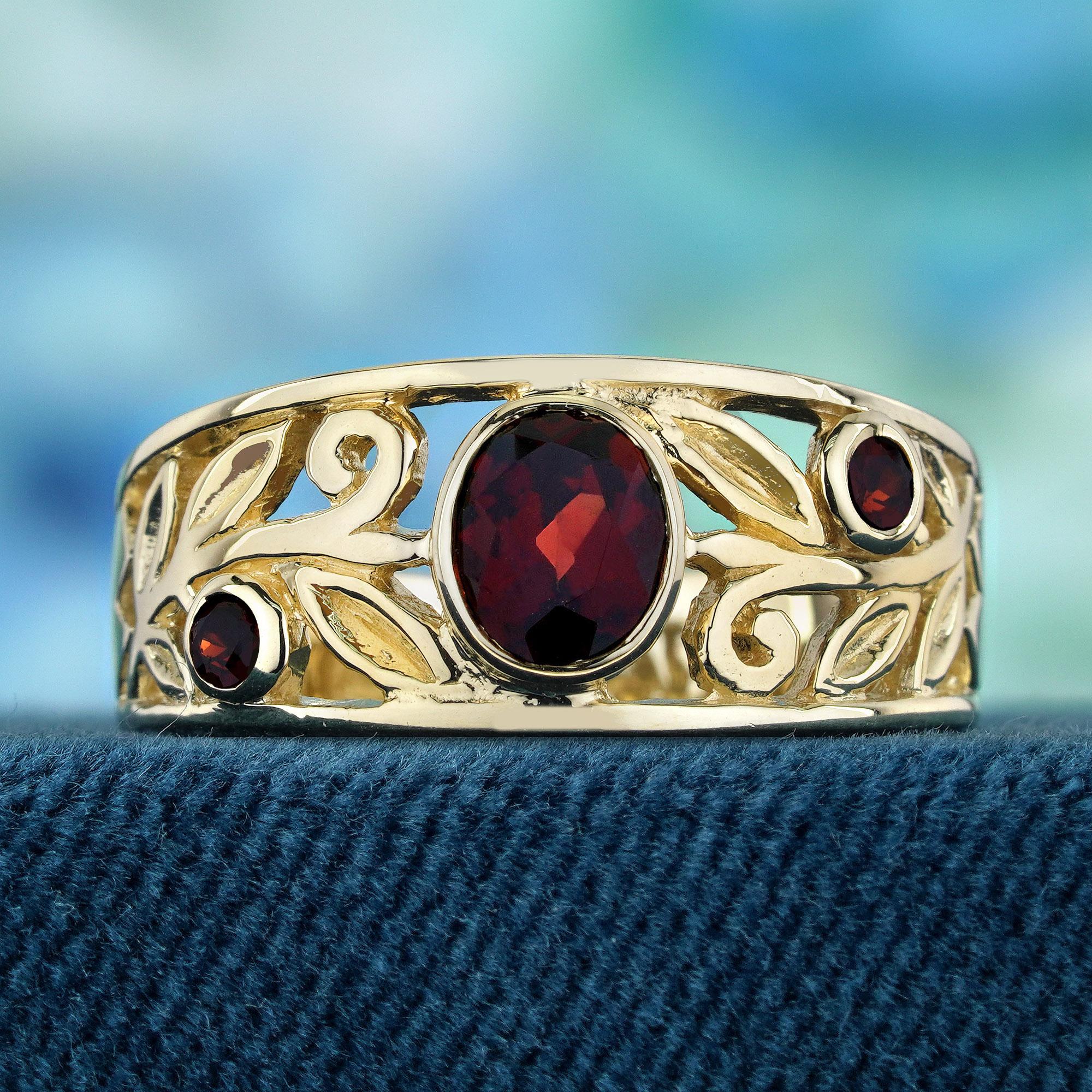  The deep red garnet at its center radiates timeless beauty, while the intricate carvings add a vintage charm. Perfect for any occasion, this ring blends classic sophistication with modern style. Crafted with attention to detail, it’s a piece that