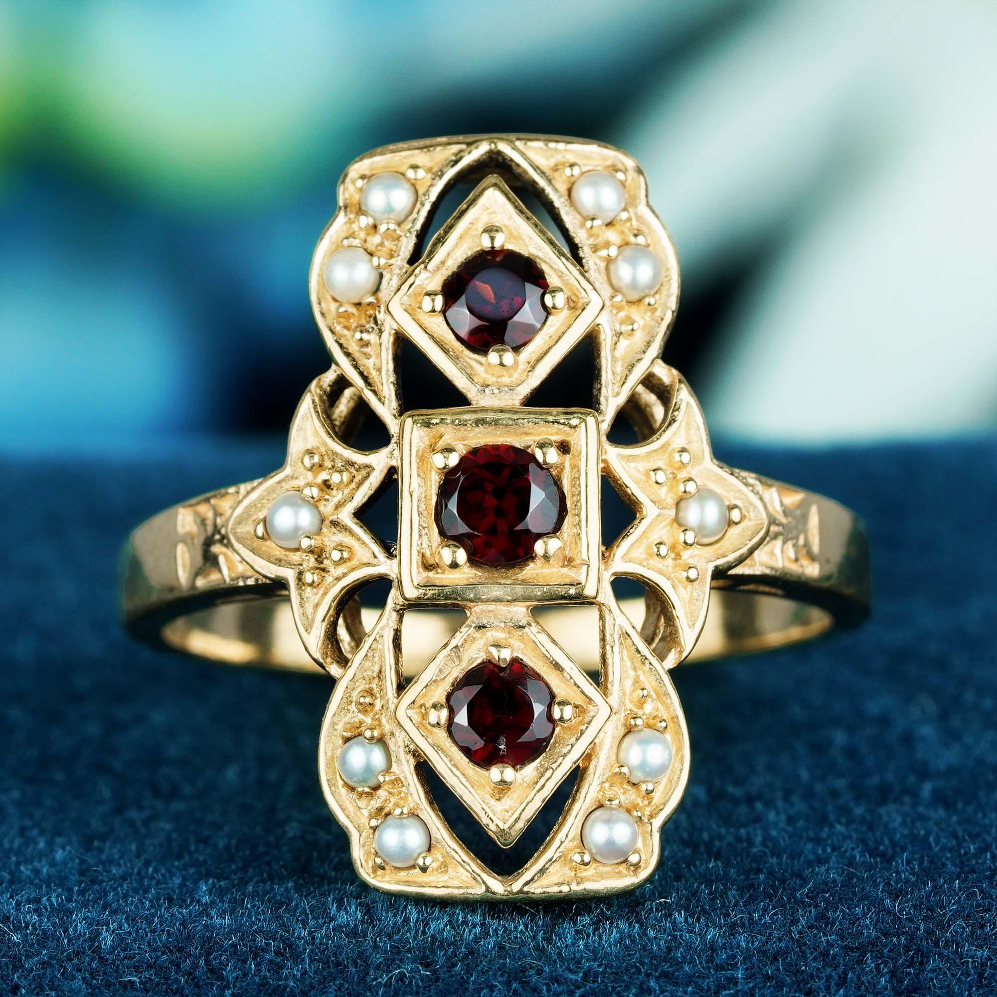 Edwardian Natural Garnet Vintage Style Filigree Three Stone Ring in Solid 9K Yellow Gold For Sale