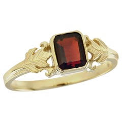 Natural Garnet Vintage Style Solitaire Ring in Solid 9K Yellow Gold