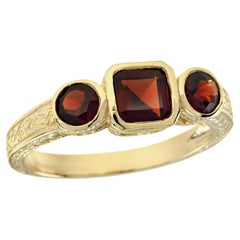 Natural Garnet Vintage Style Three Ring in Solid 9K Yellow Gold