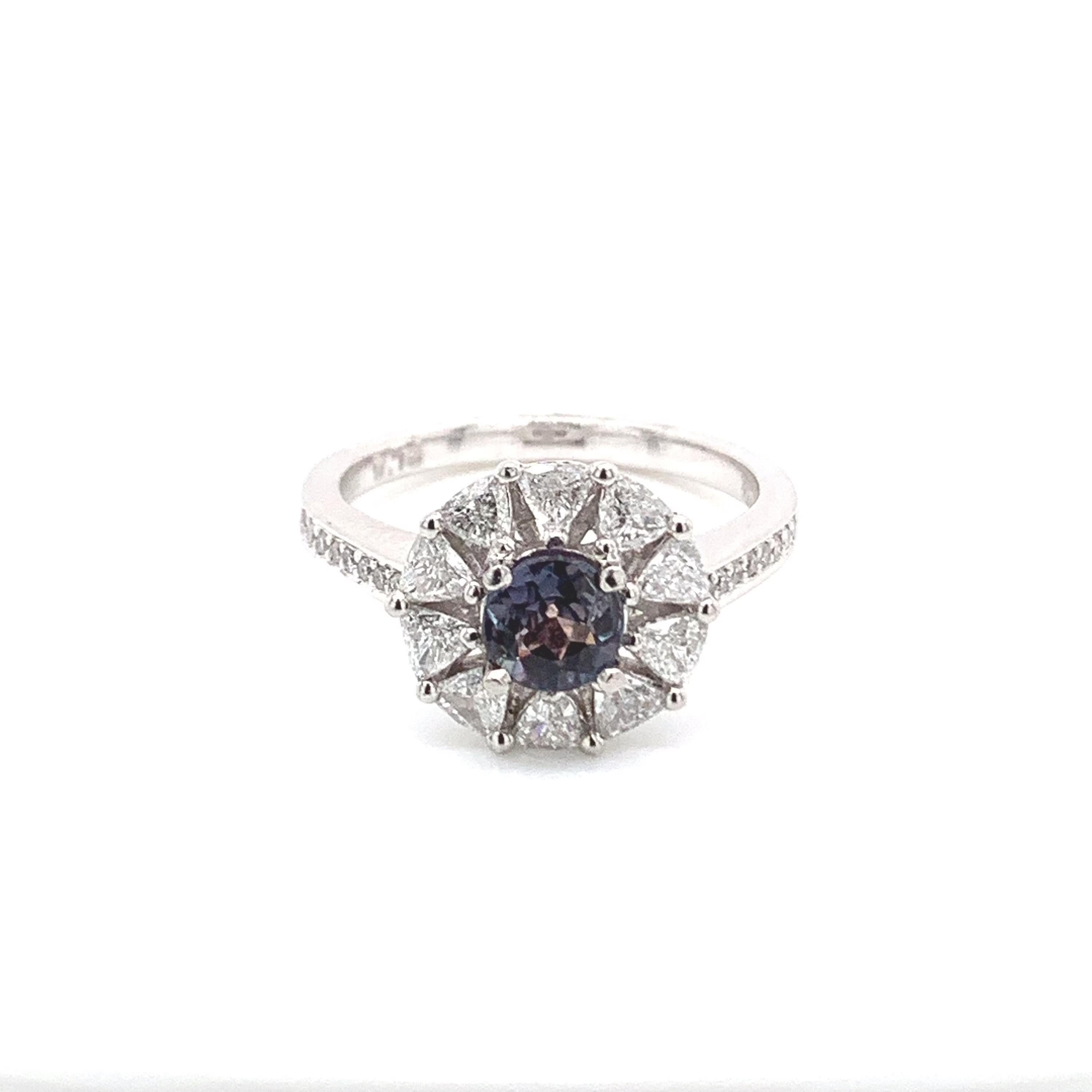 Victorian Natural GIA Certified 0.76 Ct Alexandrite & Diamond Cocktail Ring For Sale