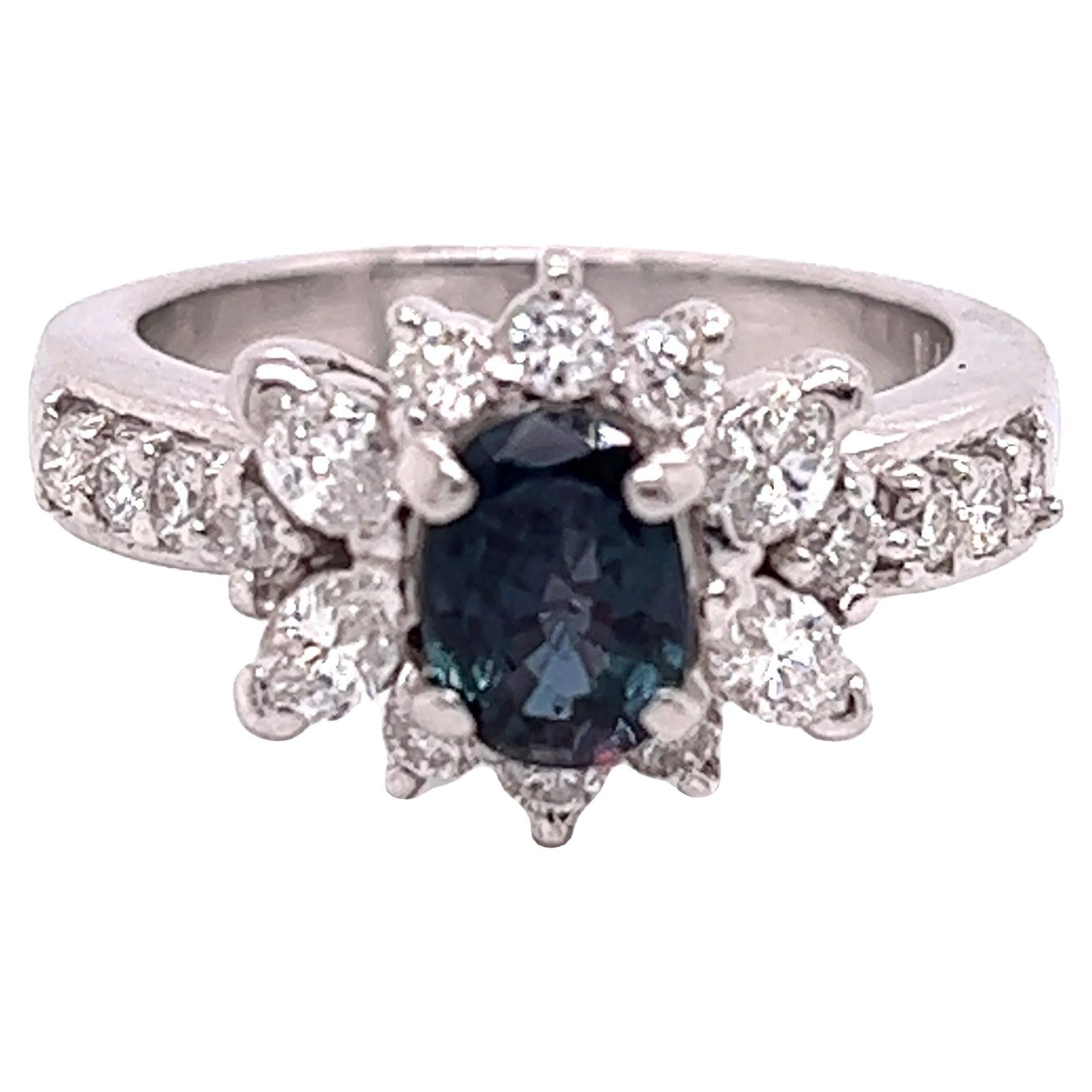 Natural GIA Certified 0.89 Ct.  Alexandrite & Diamond Vintage Ring For Sale