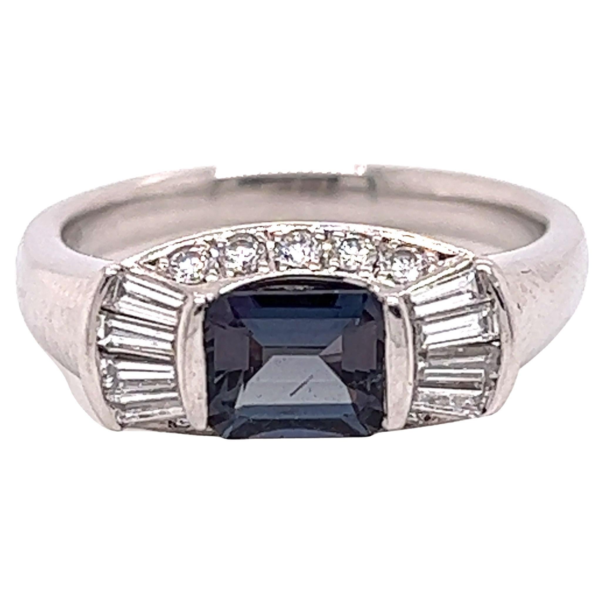 Certifié GIA Natural 0,97 Ct. Bague vintage en alexandrite du Brésil et diamants