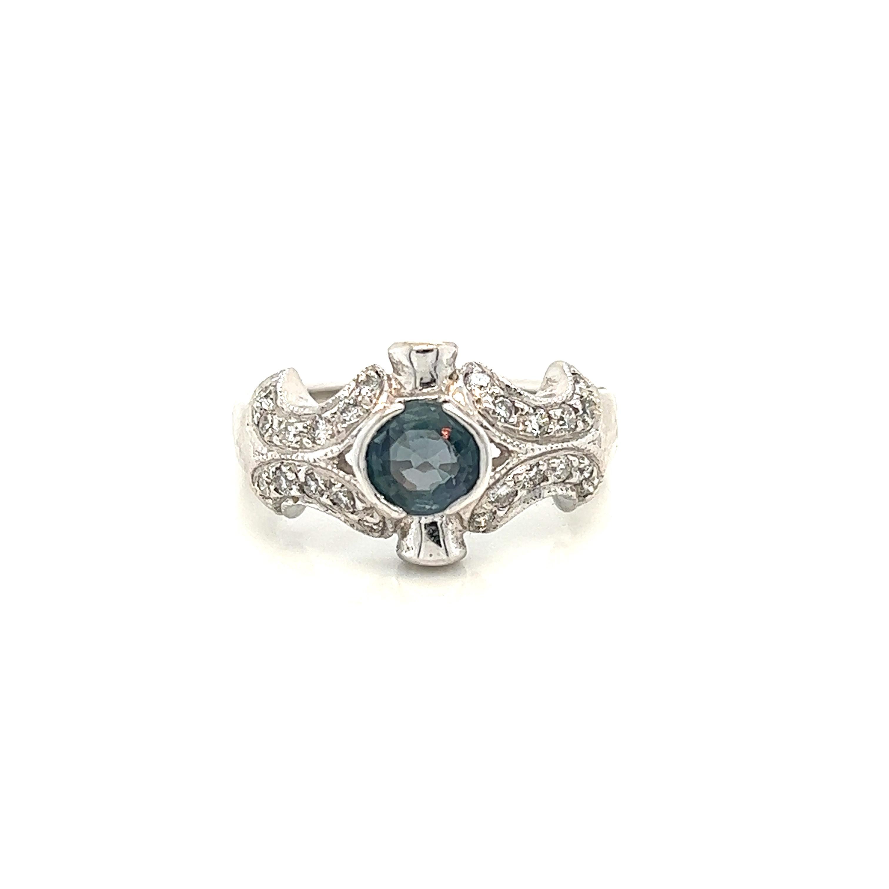 Victorian Natural GIA Certified 1.11 Ct  Alexandrite & Diamond Vintage Ring For Sale