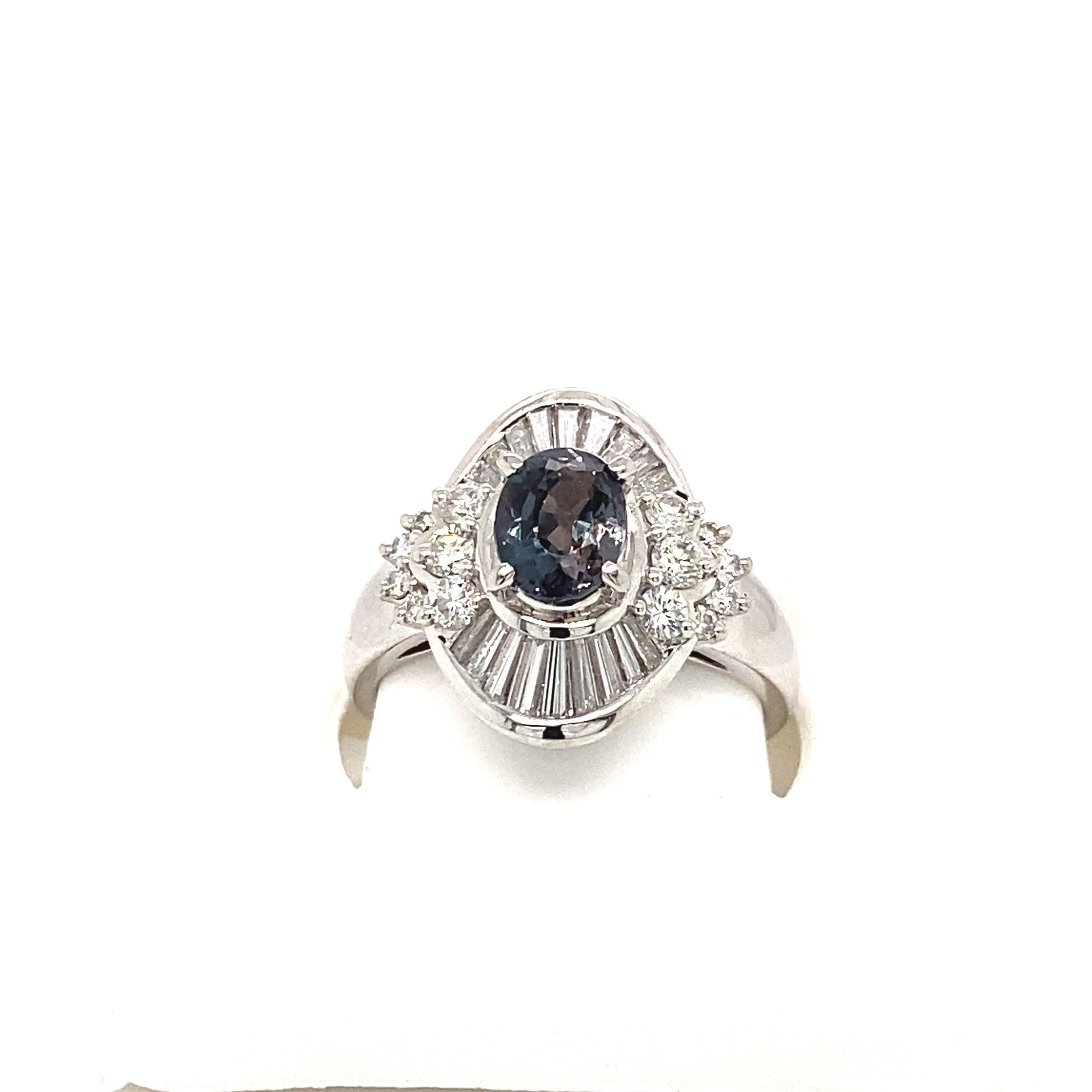 Women's Natural GIA Certified 1.19 Ct. Brazillian Alexandrite & Diamond Vintage Ring For Sale