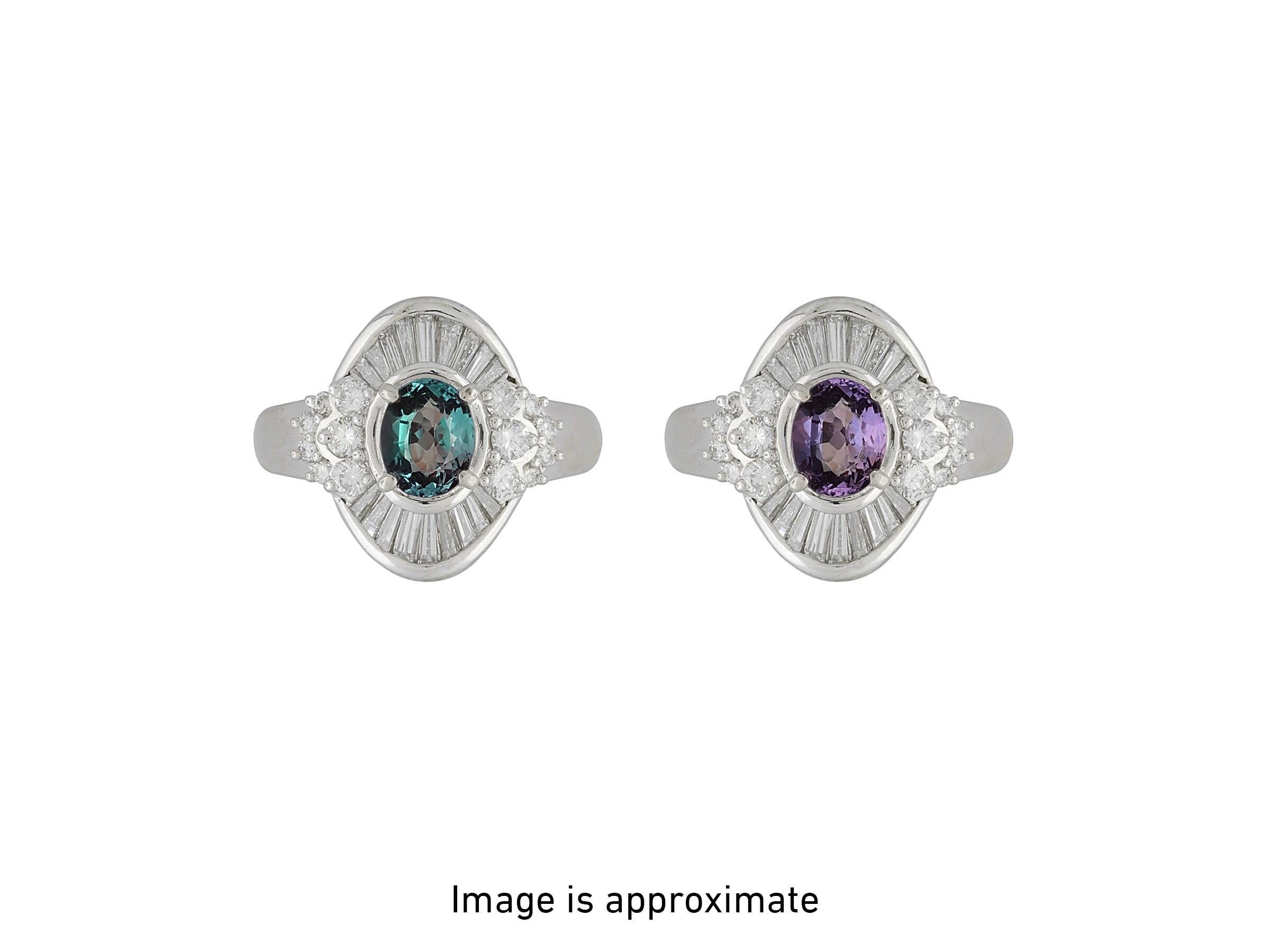 Natural GIA Certified 1.19 Ct. Brazillian Alexandrite & Diamond Vintage Ring For Sale 1