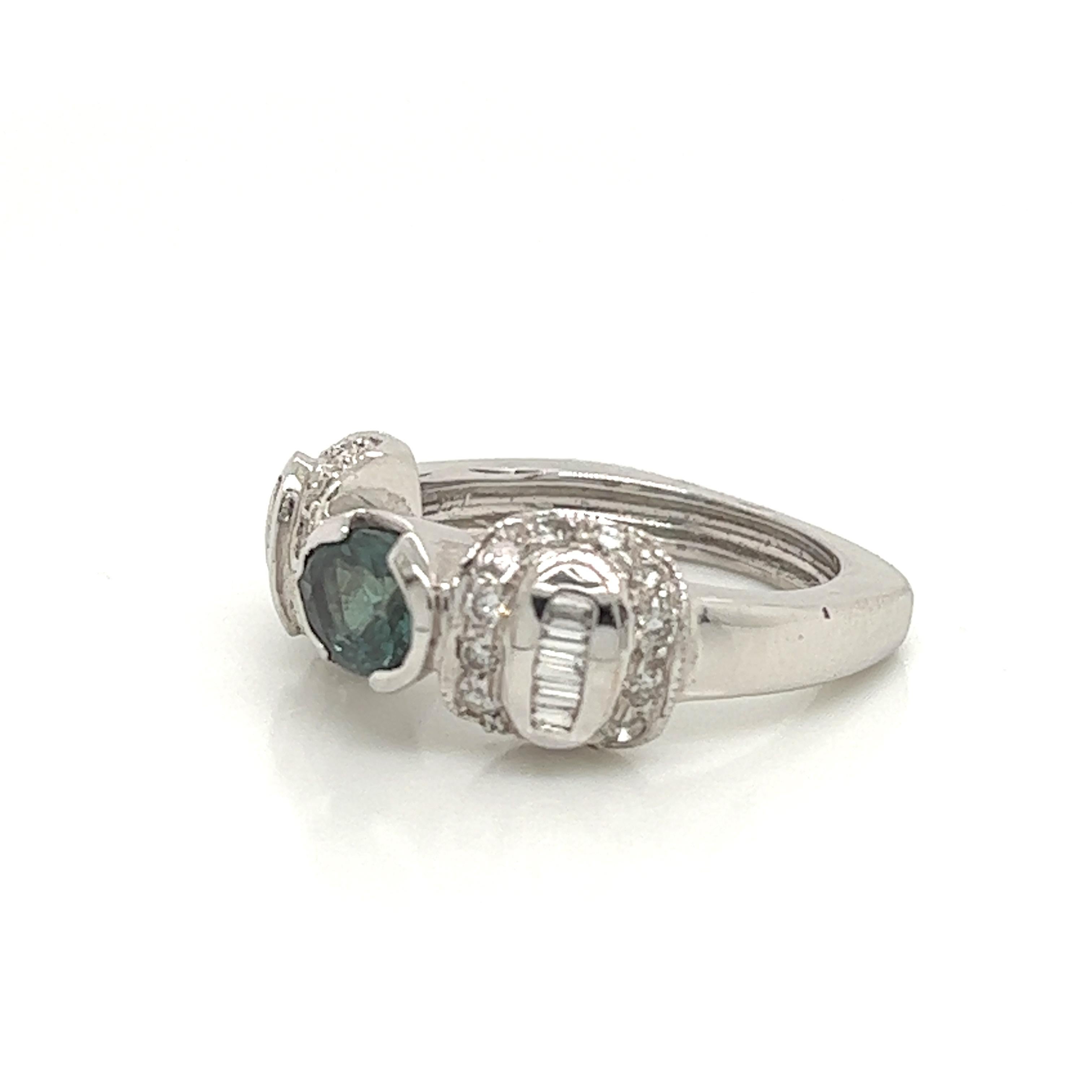 Natural GIA Certified 1.29 Ct. Alexandrite Vintage Ring In New Condition For Sale In New York, NY